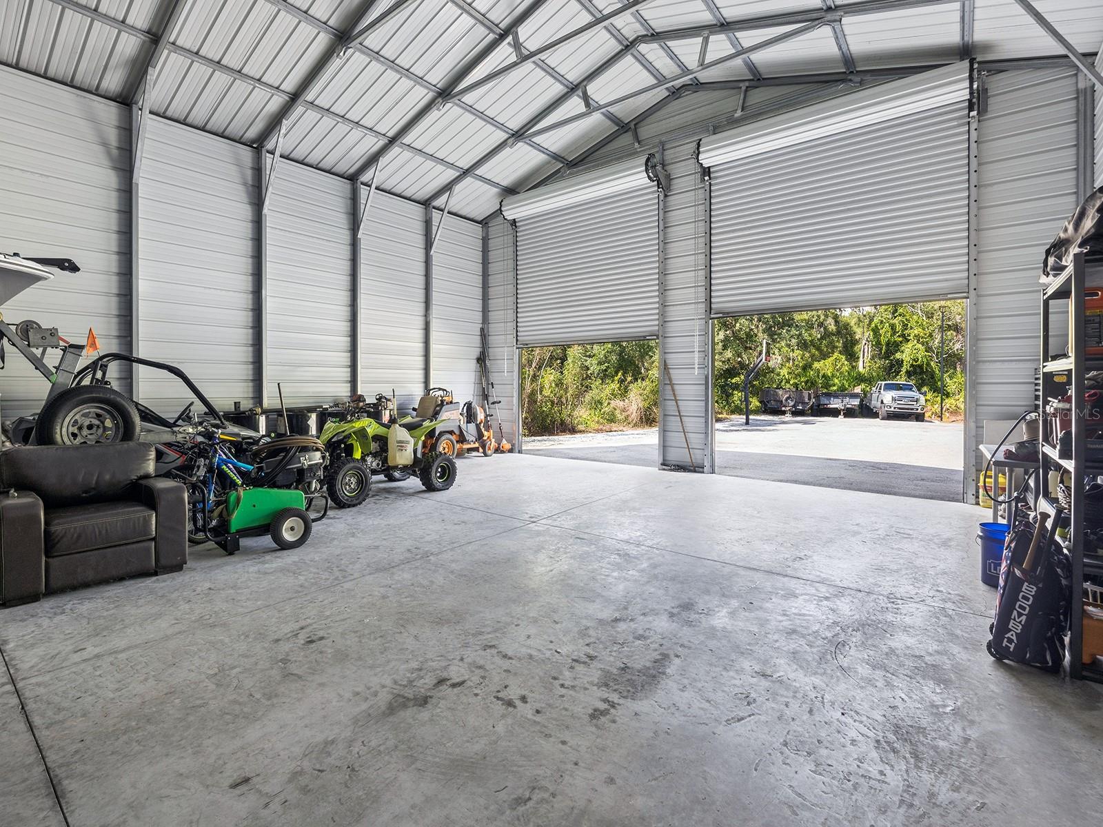 412 SNOW HILL RD, Geneva, FL 32732