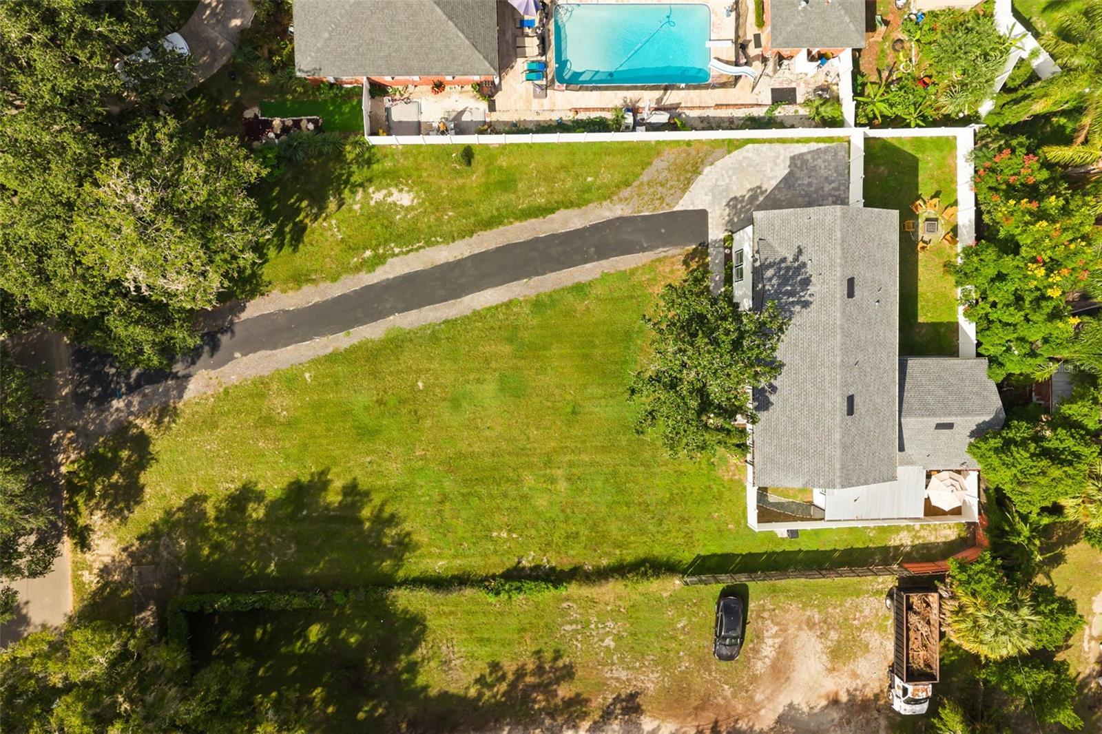 15 E LAUREL STREET, Apopka, FL 32703