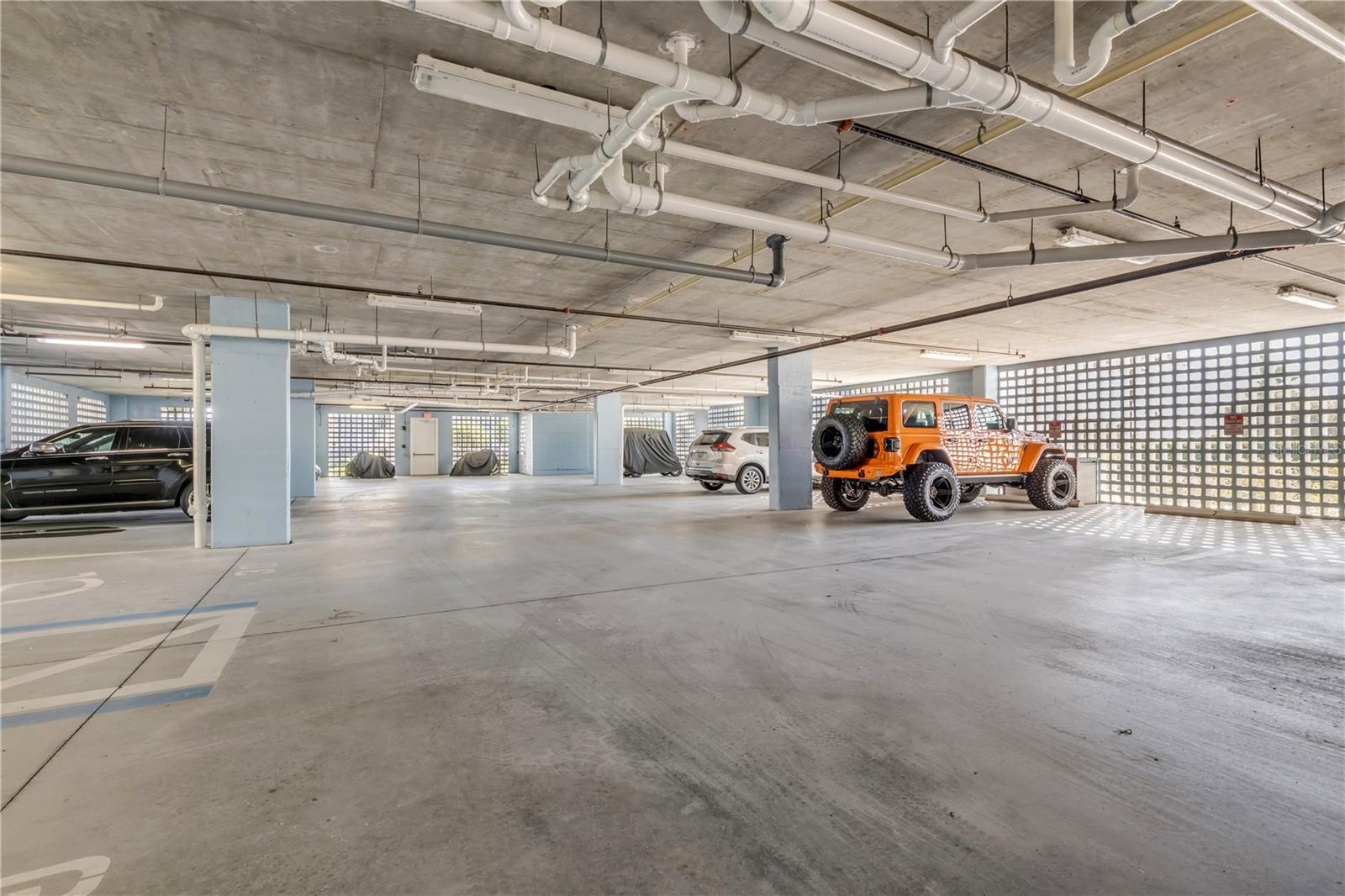 Parking garage