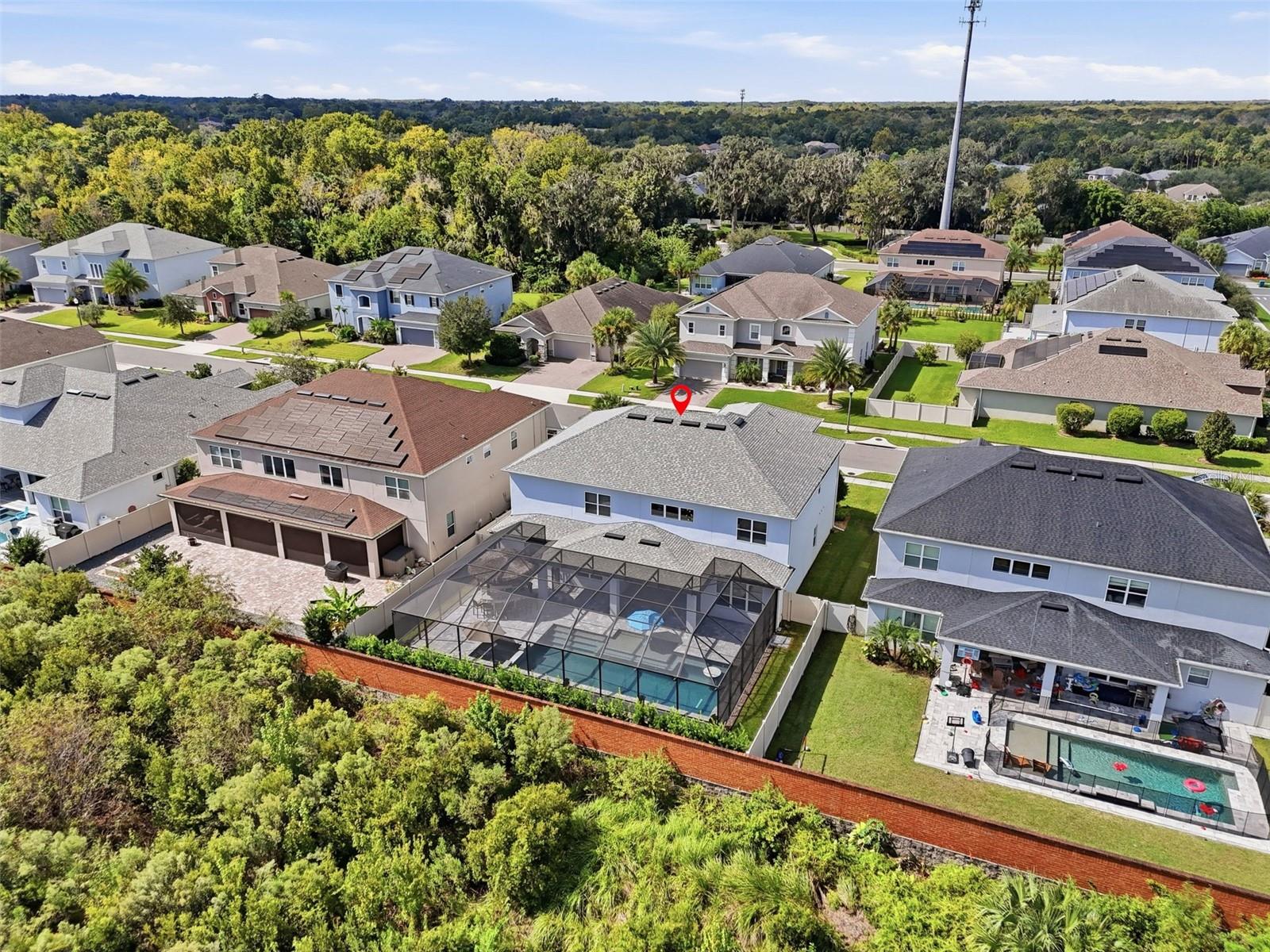 Southern oaks provides convenient access to SR 417 making commuting a breeze