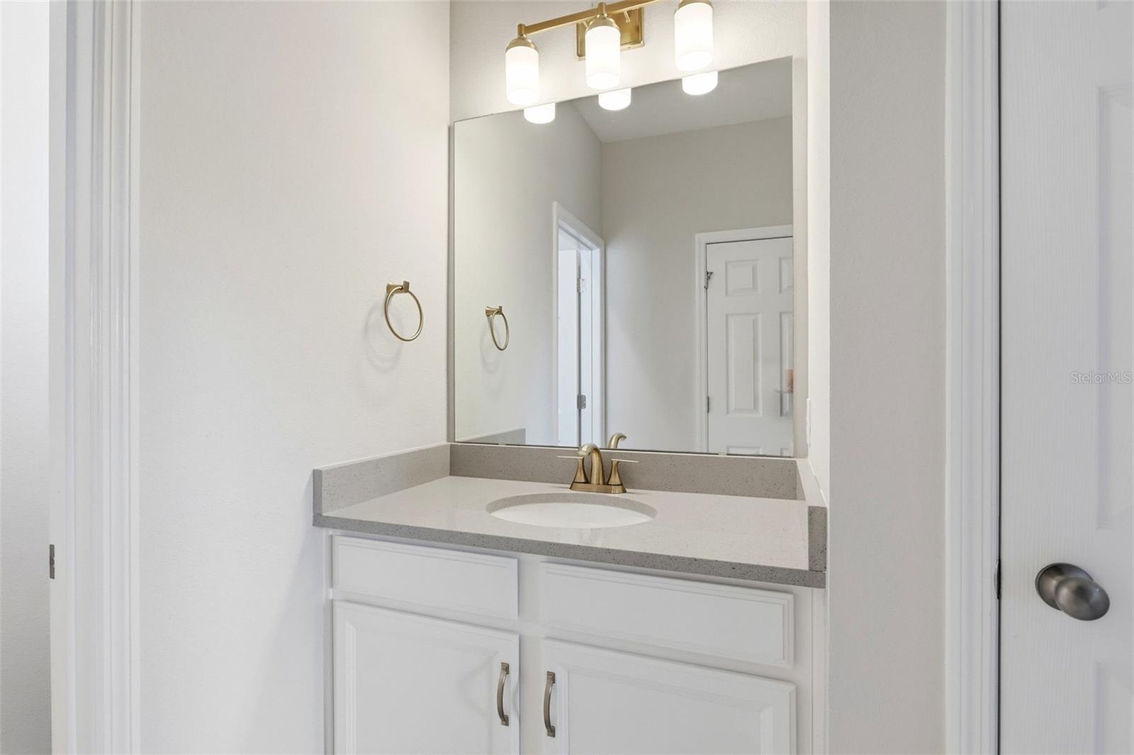 Dressing area outside bedroom 6