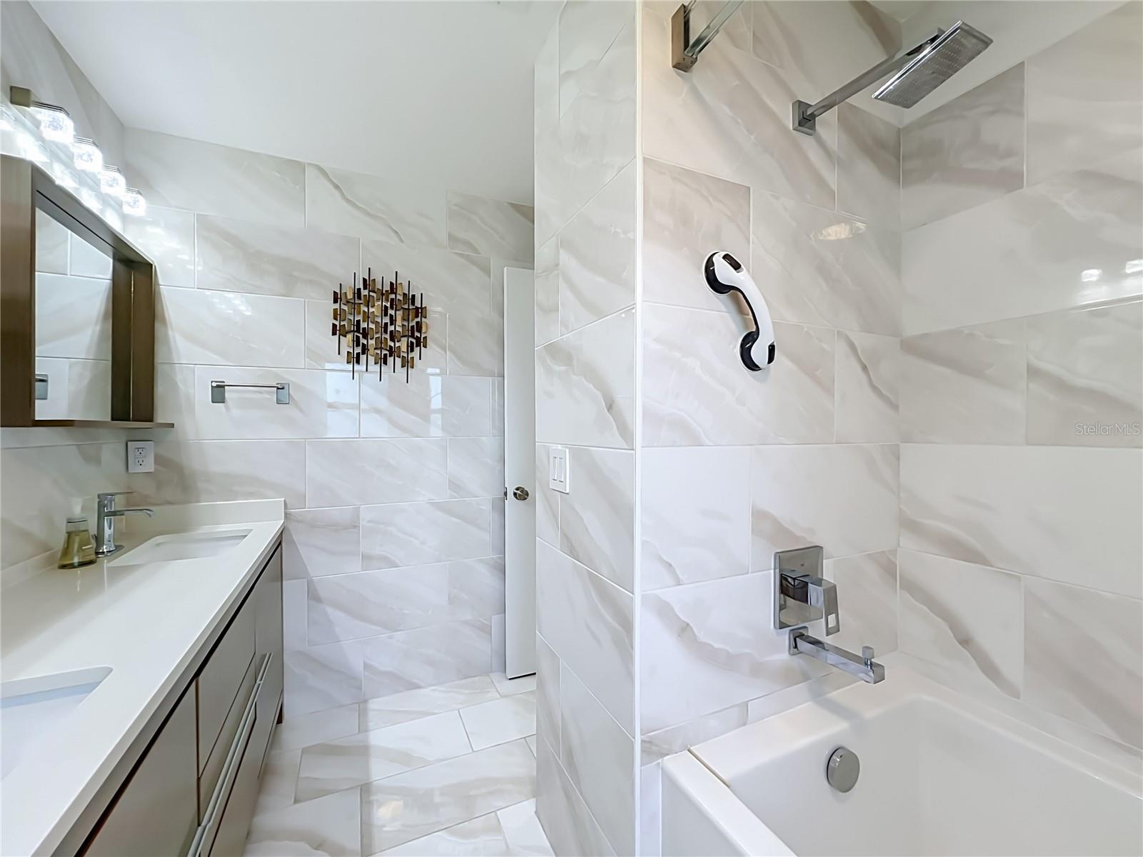 7536 VILLAGE GREEN DRIVE, Winter Park, FL 32792