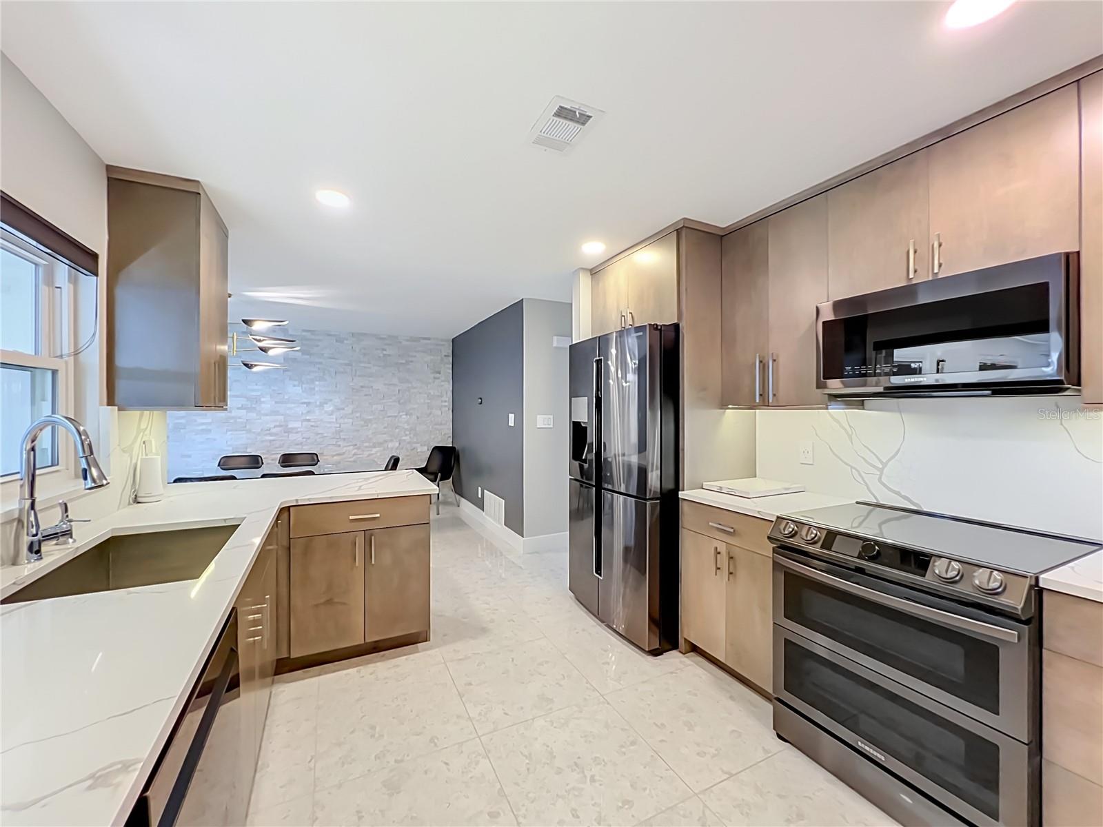 7536 VILLAGE GREEN DRIVE, Winter Park, FL 32792