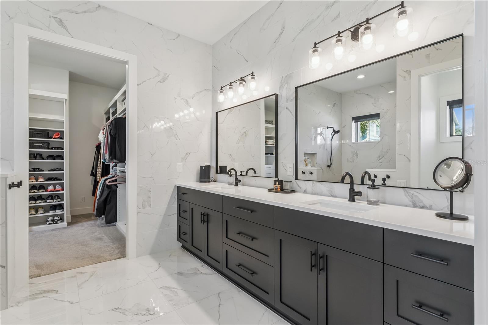 Main bathroom