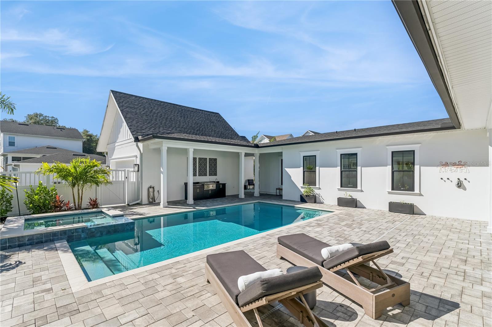 900 ALLENDALE LANE, Oakland, FL 34787