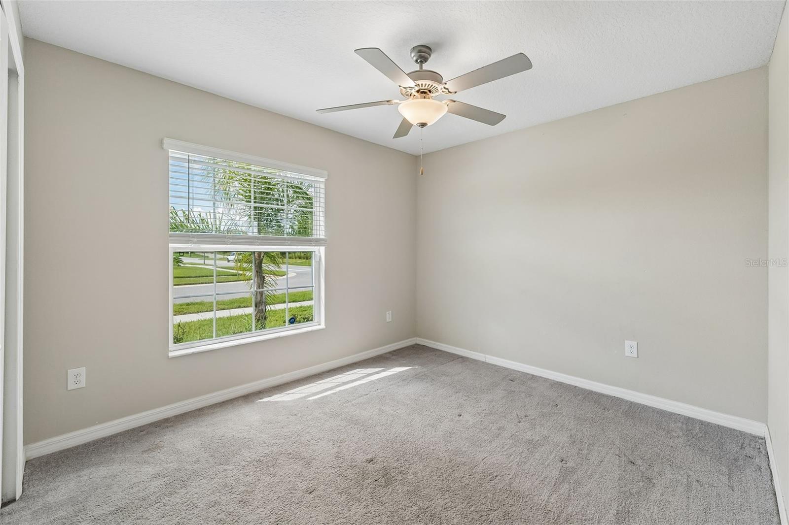 5404 BLUE AZURE DRIVE, Wimauma, FL 33598