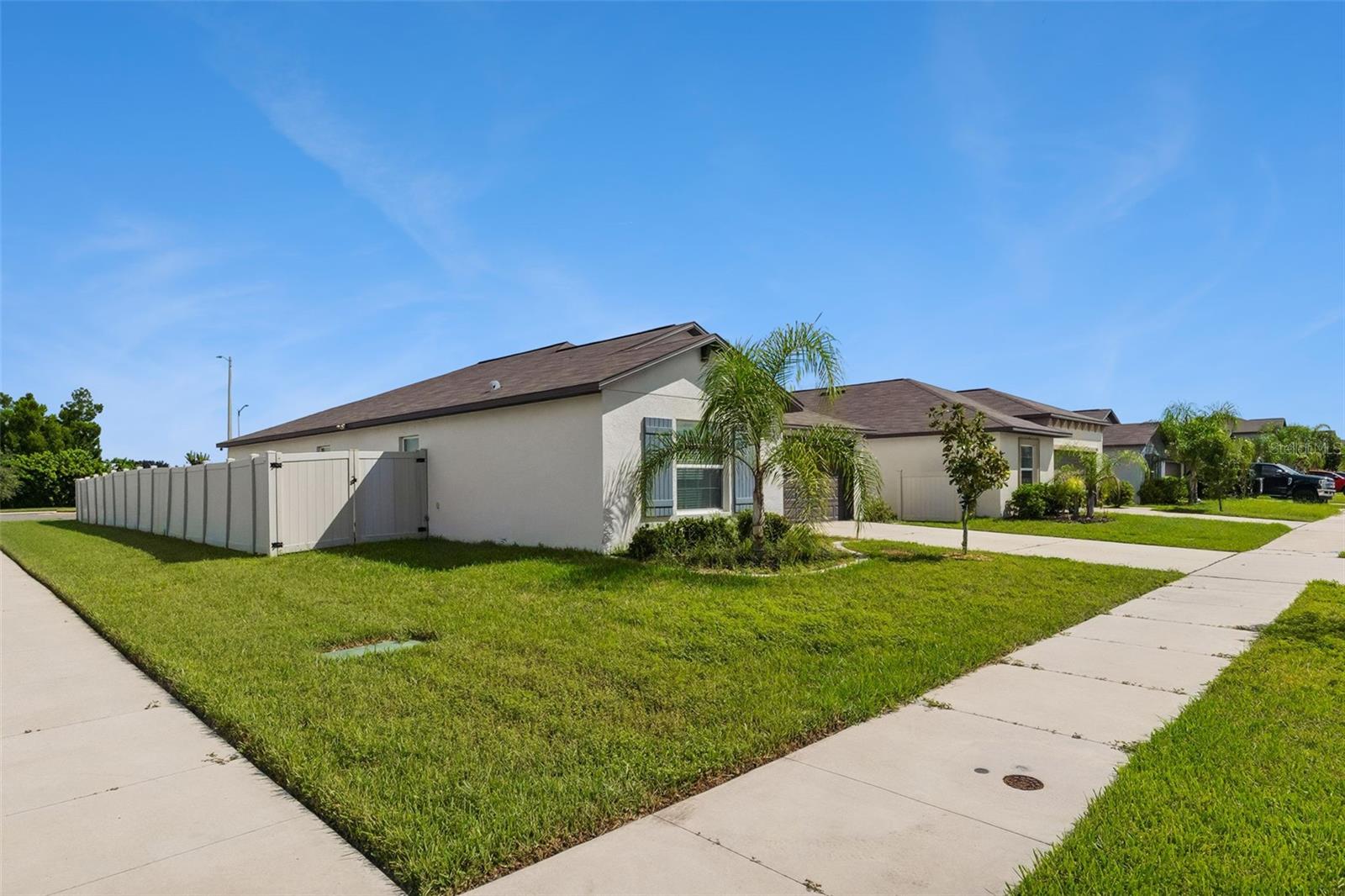 5404 BLUE AZURE DRIVE, Wimauma, FL 33598 5404 BLUE AZURE DRIVE, Wimauma, FL 33598