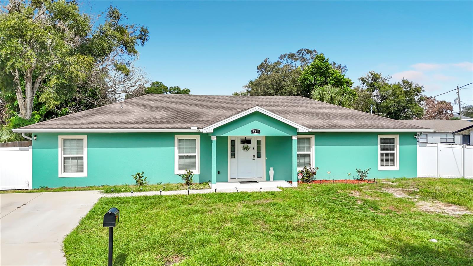 221 AVENUE P NW, Winter Haven, FL 33881