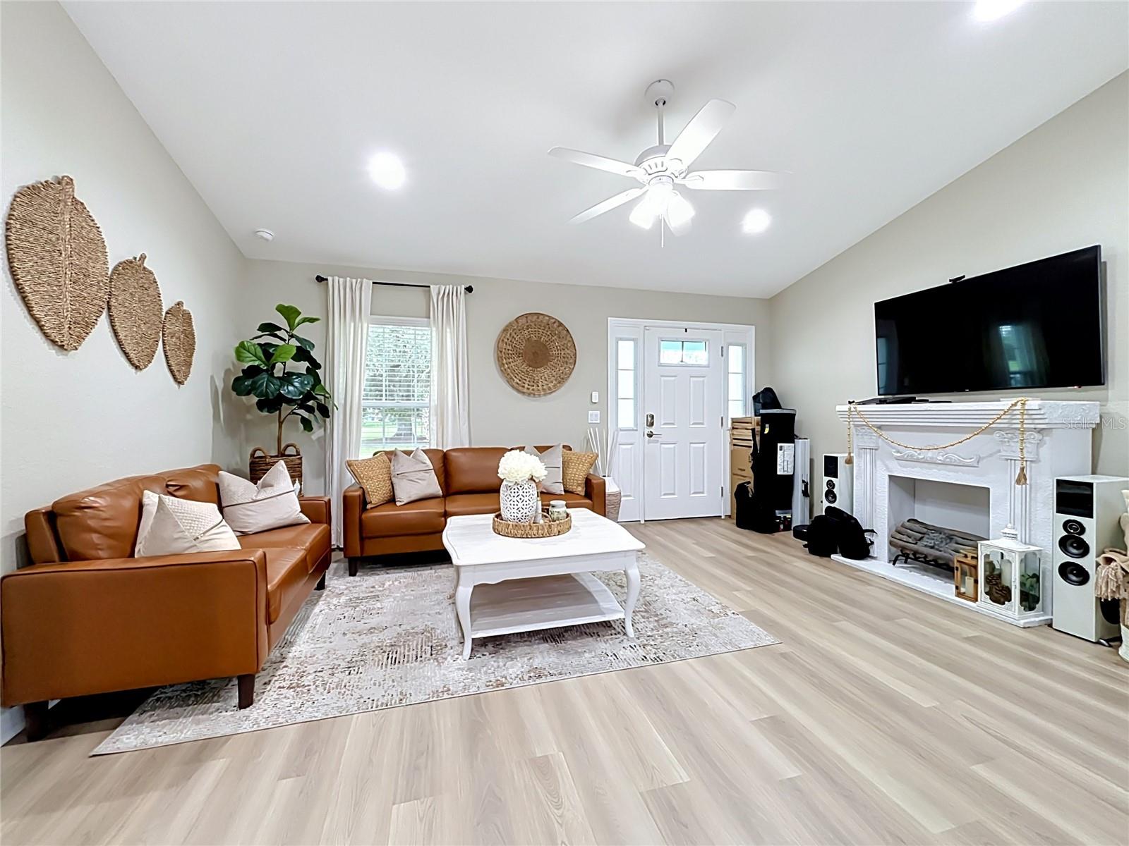 221 AVENUE P NW, Winter Haven, FL 33881