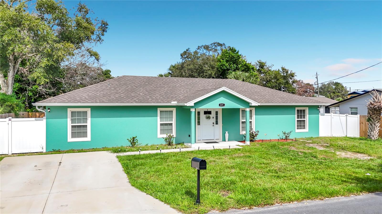 221 AVENUE P NW, Winter Haven, FL 33881
