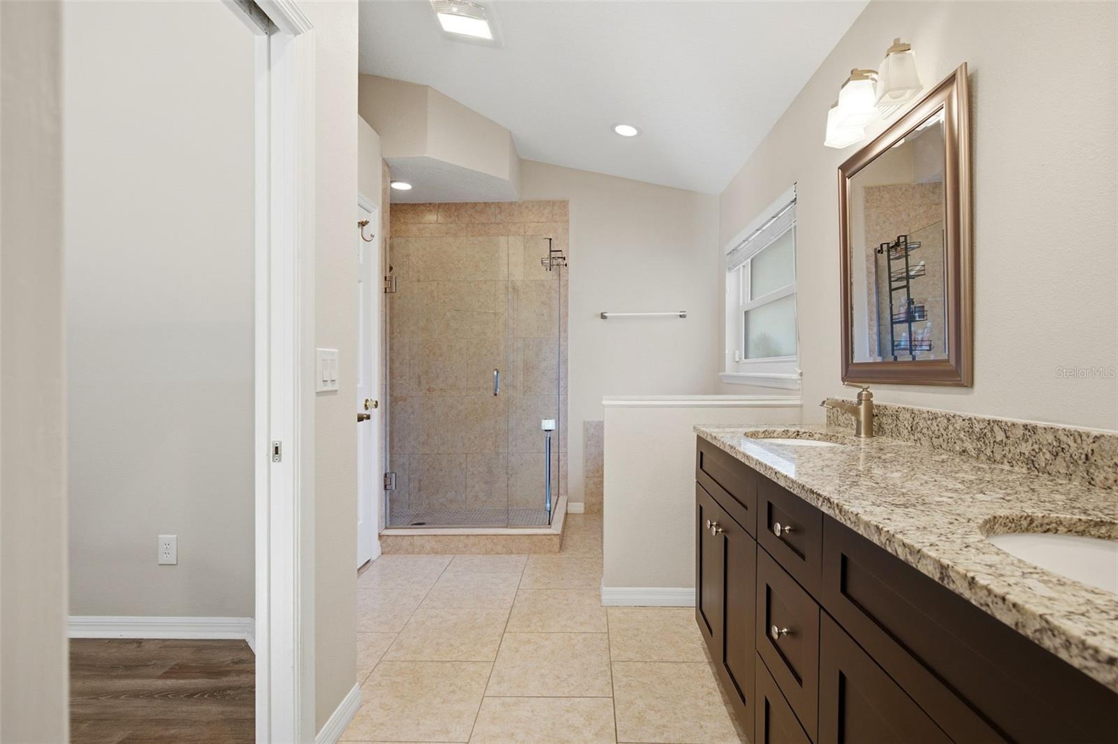 7709 APPLE TREE CIRCLE, Orlando, FL 32819
