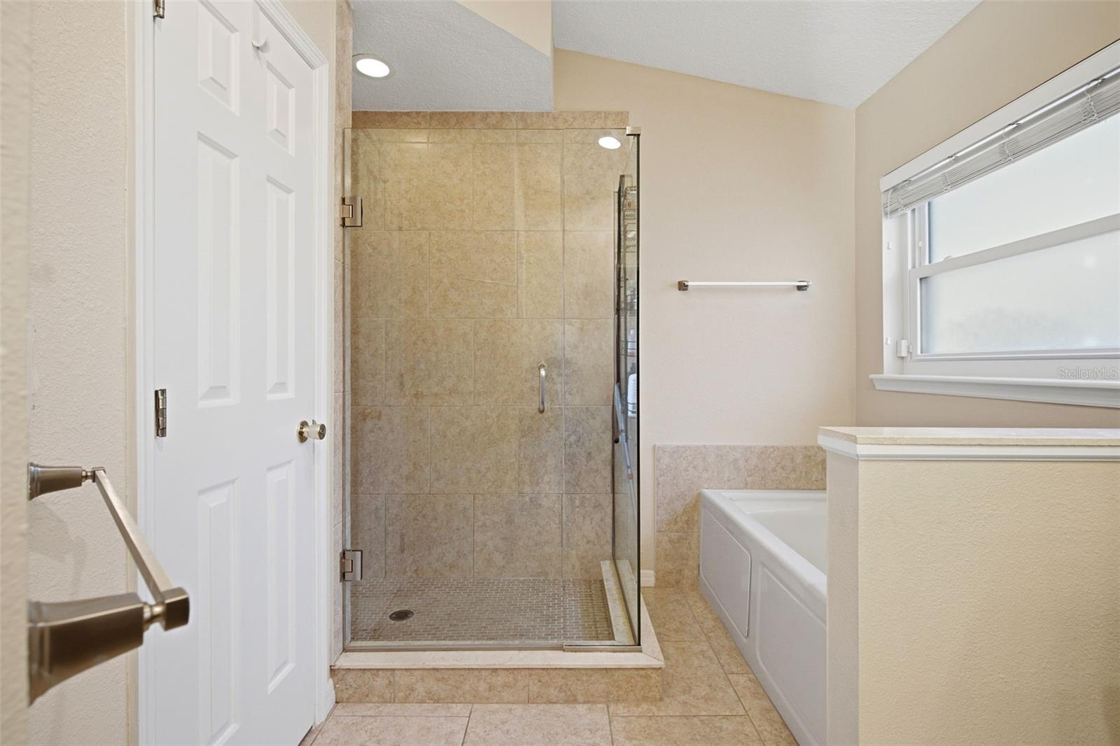 7709 APPLE TREE CIRCLE, Orlando, FL 32819