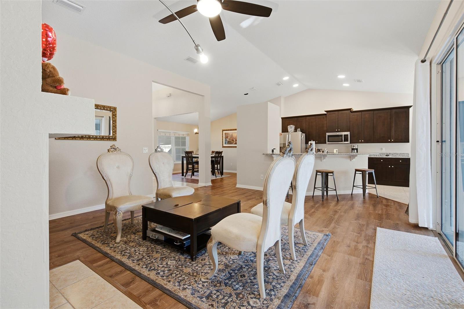 7709 APPLE TREE CIRCLE, Orlando, FL 32819