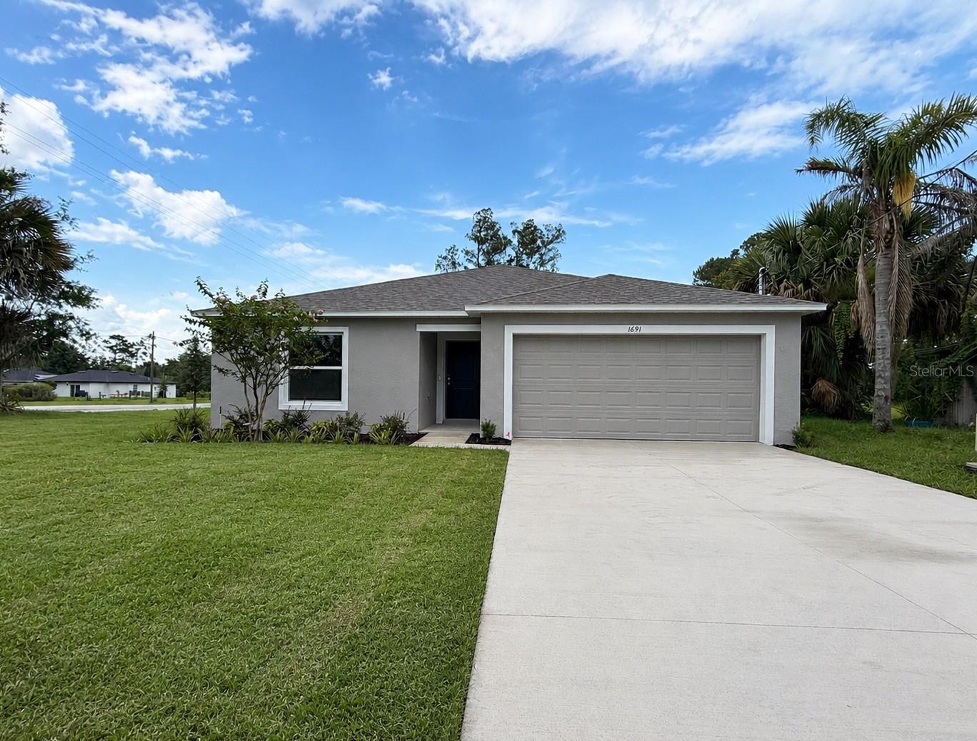 Model home - actual lot & features may vary. Model home - actual lot & features may vary.