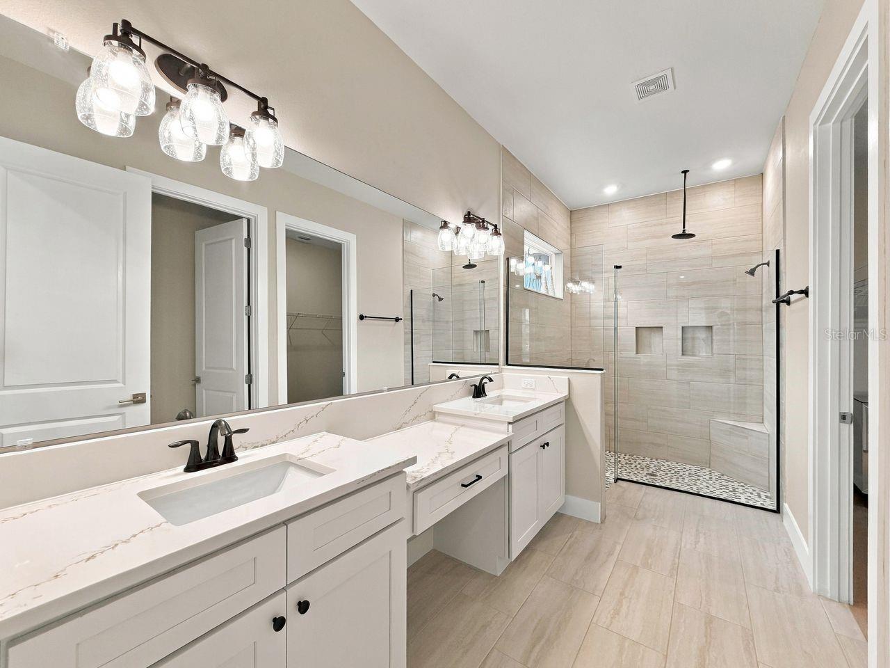 16008 VOLTERRA POINT, Montverde, FL 34756