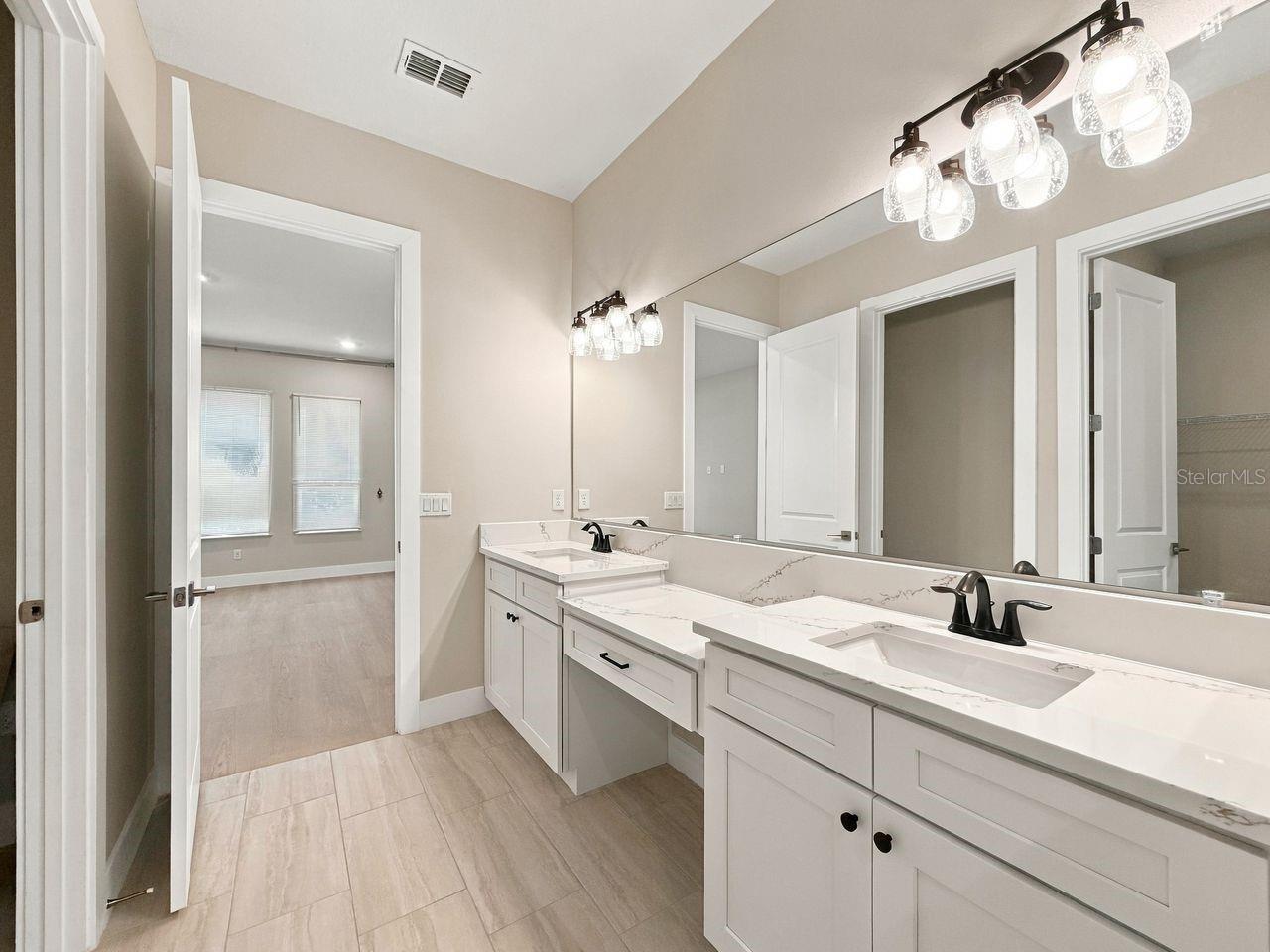16008 VOLTERRA POINT, Montverde, FL 34756