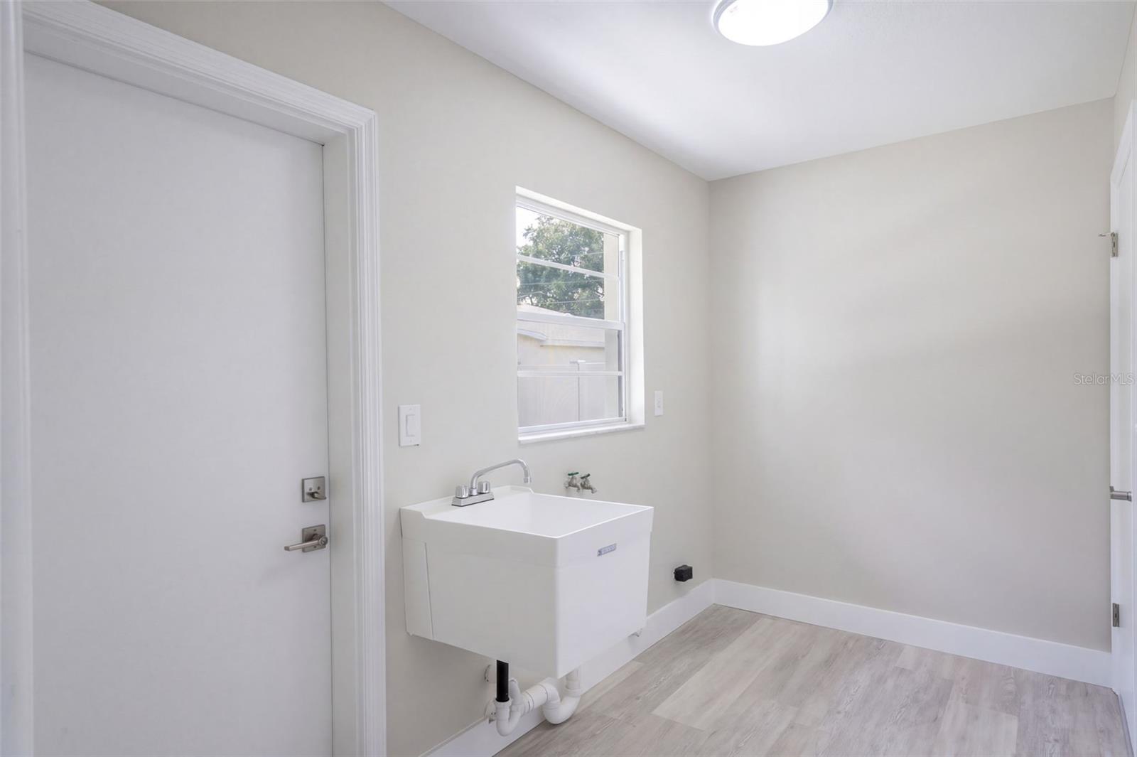 4507 DEEDE LANE, Orlando, FL 32806