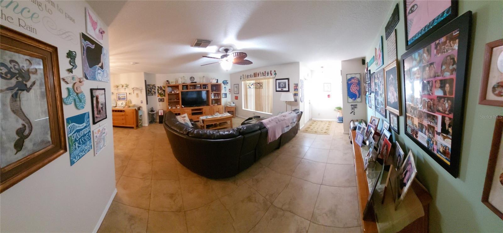 906 BLUEWATER DRIVE, Sun City Center, FL 33573