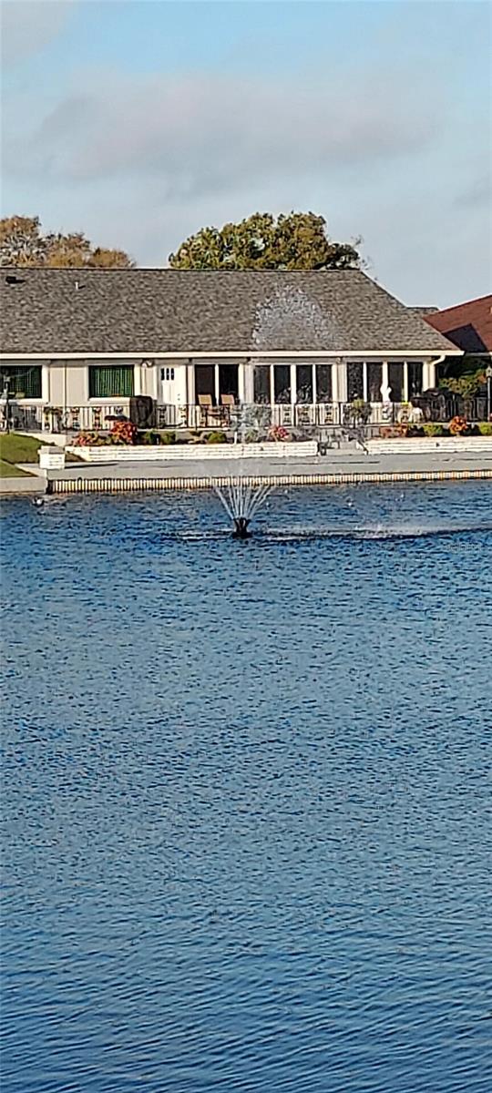 906 BLUEWATER DRIVE, Sun City Center, FL 33573