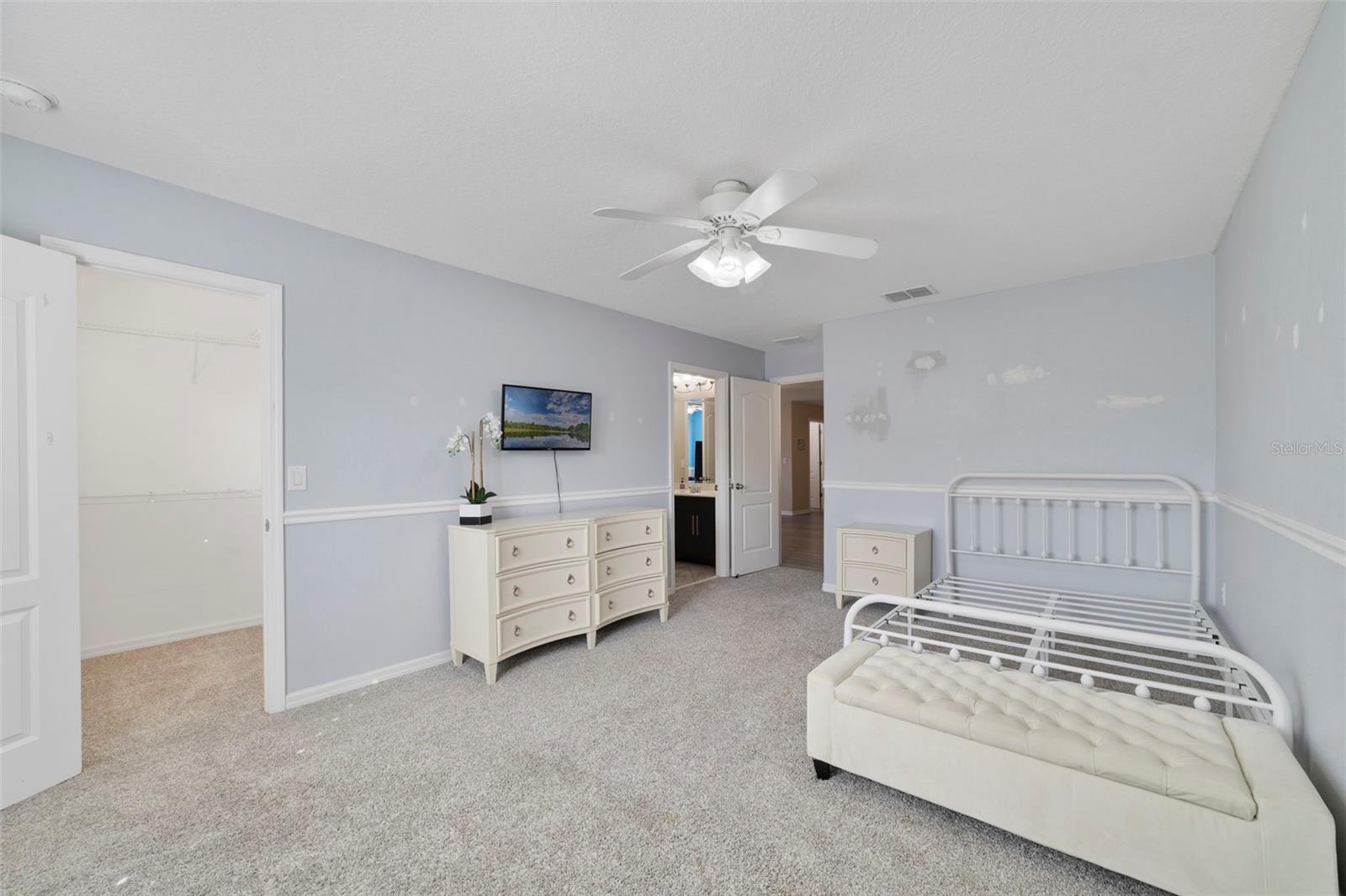 Bedroom #3 - Image #2