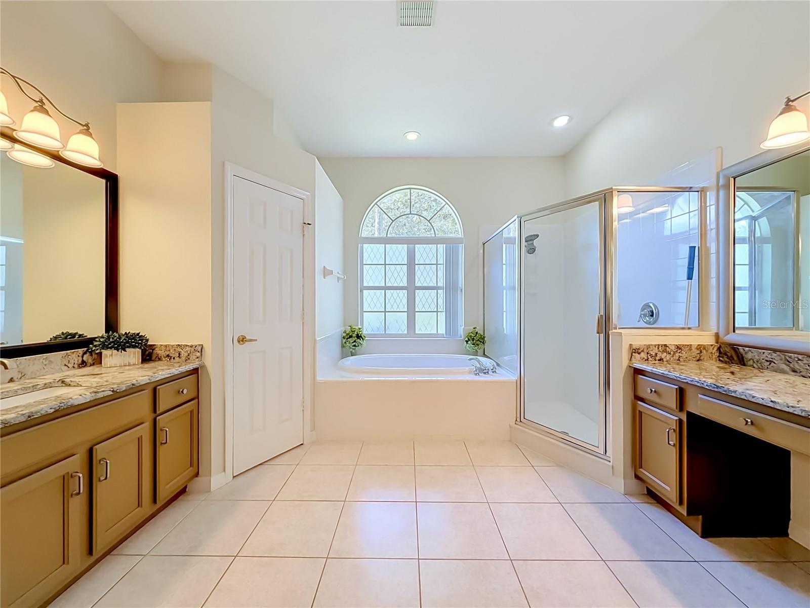 1105 SHADOWBROOK TRAIL, Winter Springs, FL 32708
