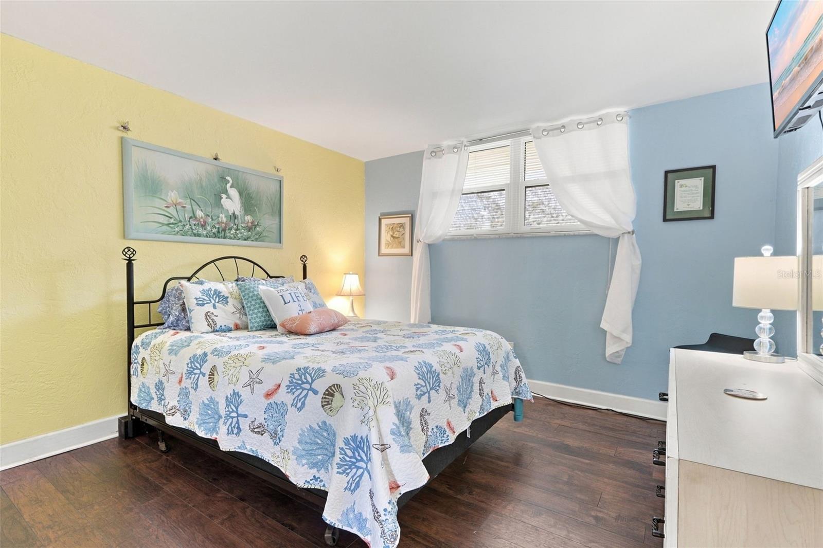327 WILDER BOULEVARD, #B302, Daytona Beach, FL 32114