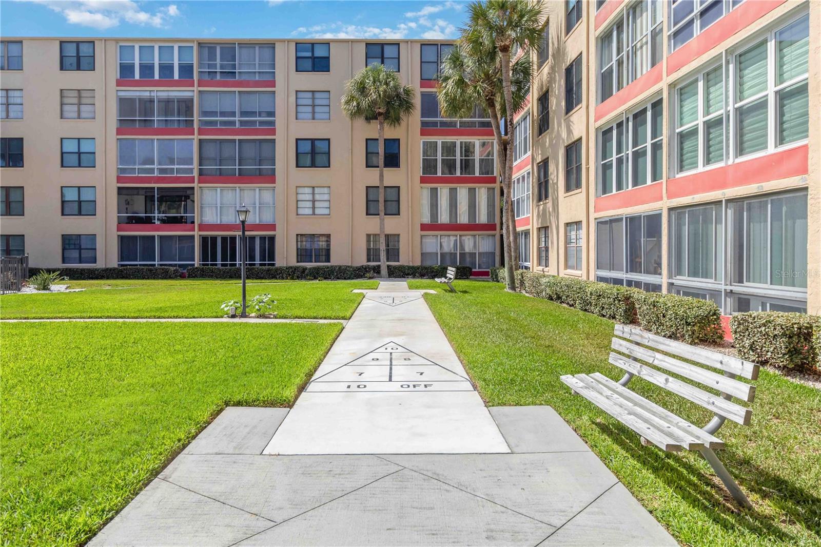 327 WILDER BOULEVARD, #B302, Daytona Beach, FL 32114