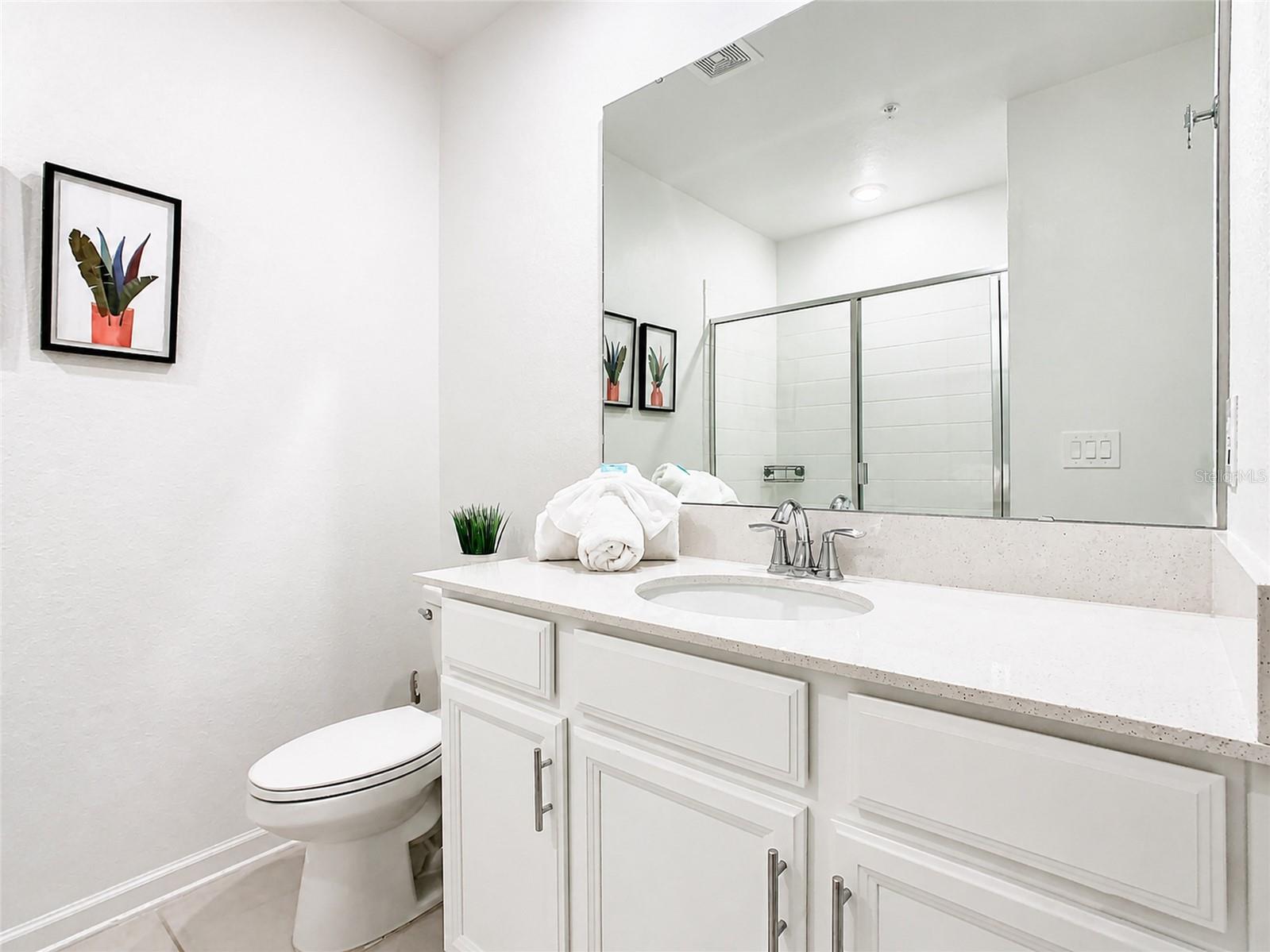 8879 CABOT CLIFFS DRIVE, #102, Davenport, FL 33896