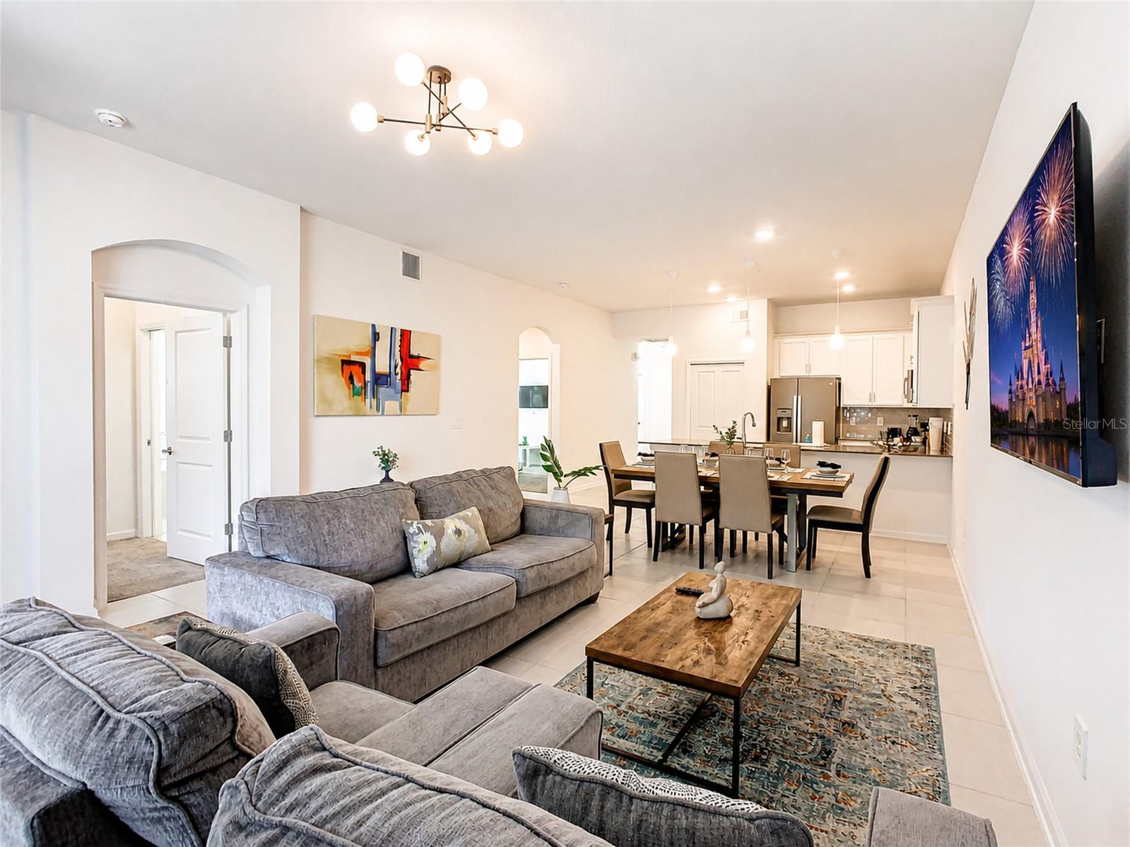 8879 CABOT CLIFFS DRIVE, #102, Davenport, FL 33896 8879 CABOT CLIFFS DRIVE, #102, Davenport, FL 33896