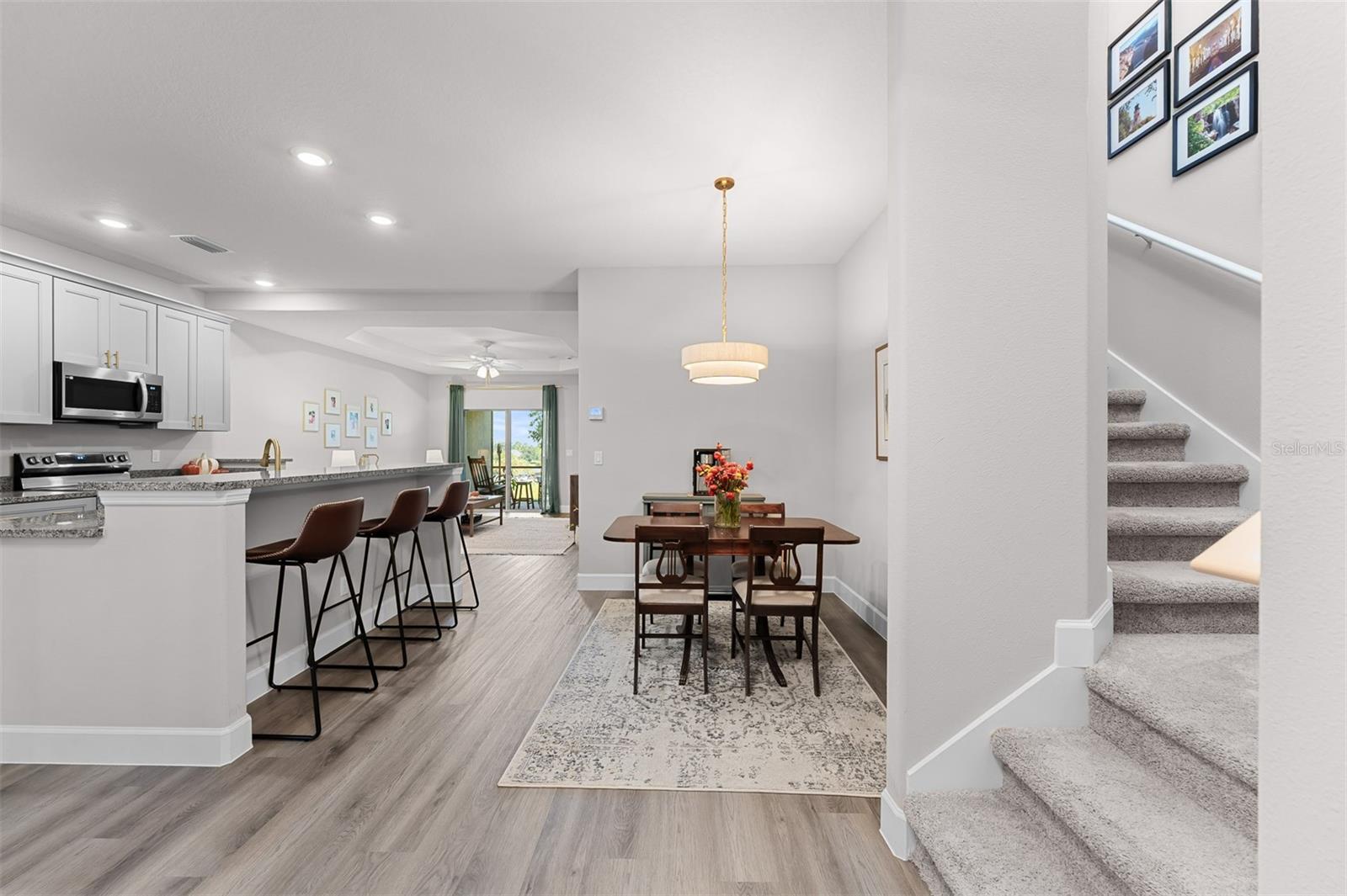 8556 MAGNIFICENT LANE, Groveland, FL 34736