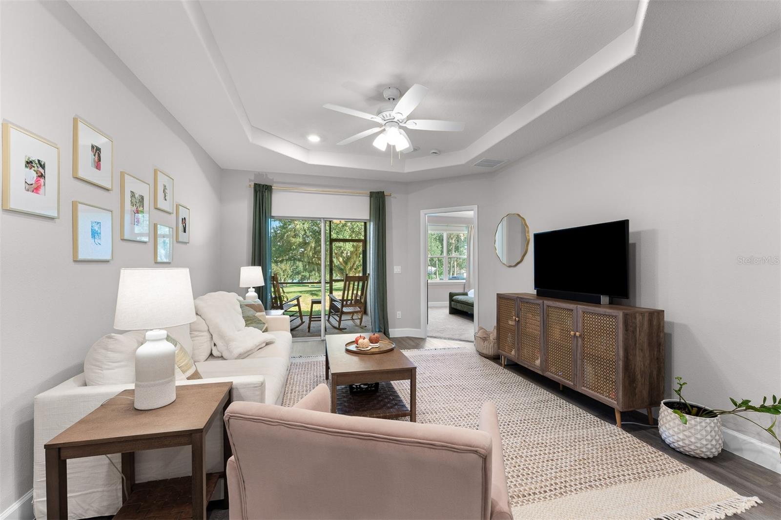 8556 MAGNIFICENT LANE, Groveland, FL 34736