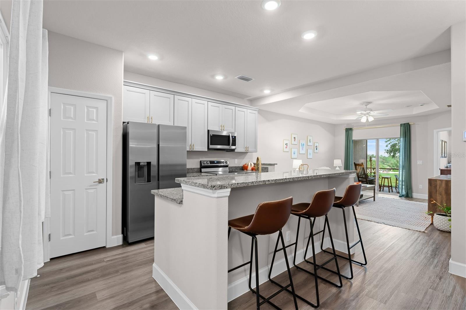 8556 MAGNIFICENT LANE, Groveland, FL 34736