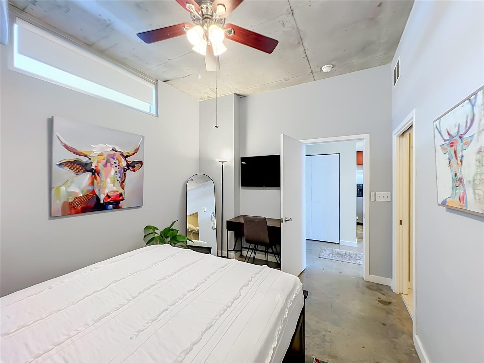 525 E JACKSON STREET, #706, Orlando, FL 32801