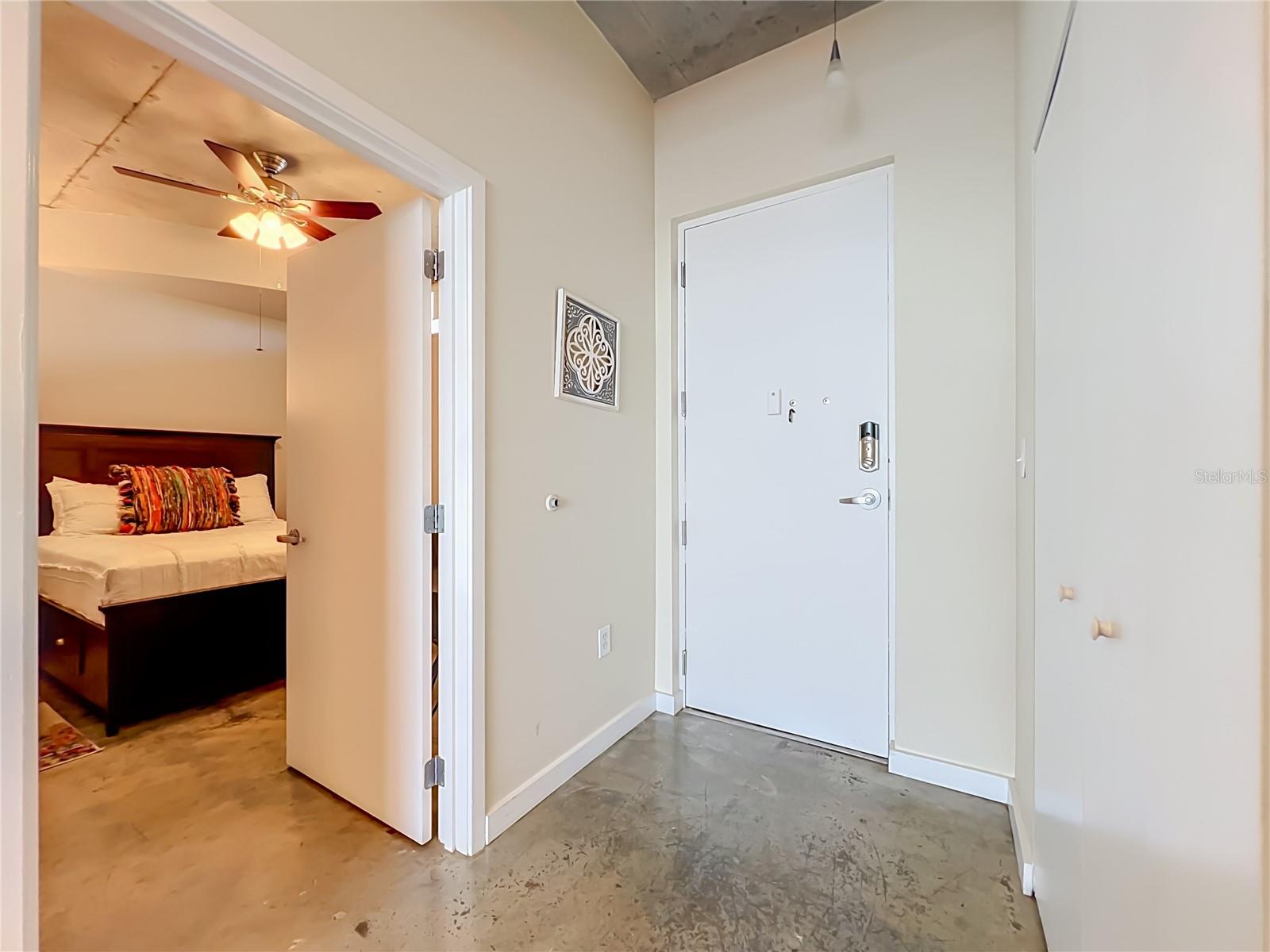525 E JACKSON STREET, #706, Orlando, FL 32801