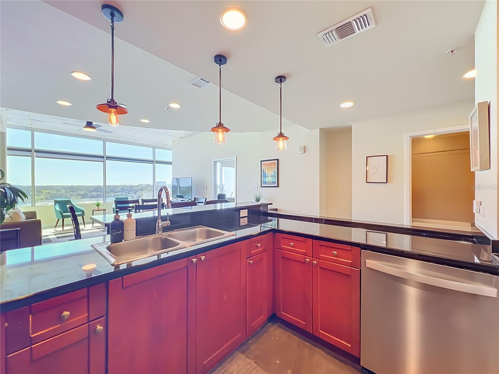 525 E JACKSON STREET, #706, Orlando, FL 32801