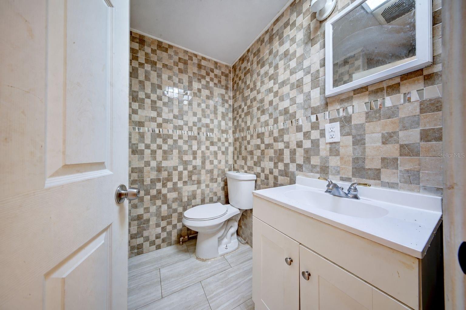 4200 ANDERSON ROAD, Orlando, FL 32812