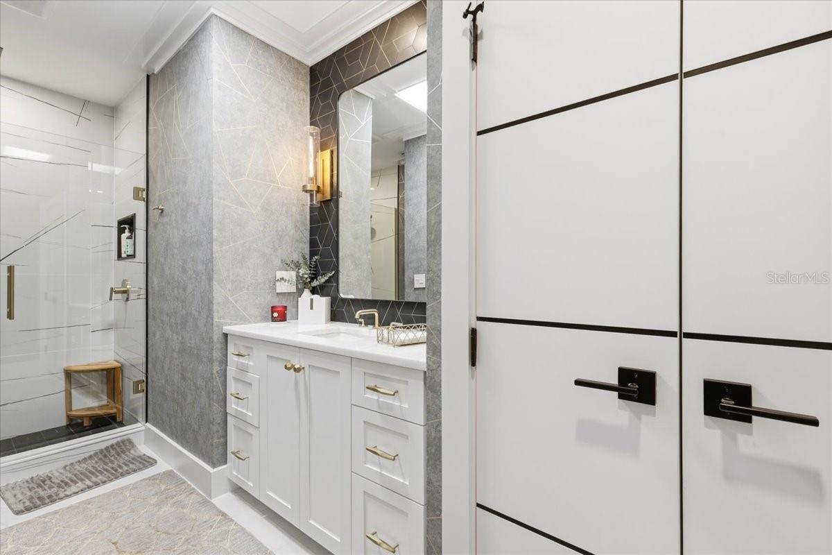8953 CHARLESTON PARK, #18, Orlando, FL 32819