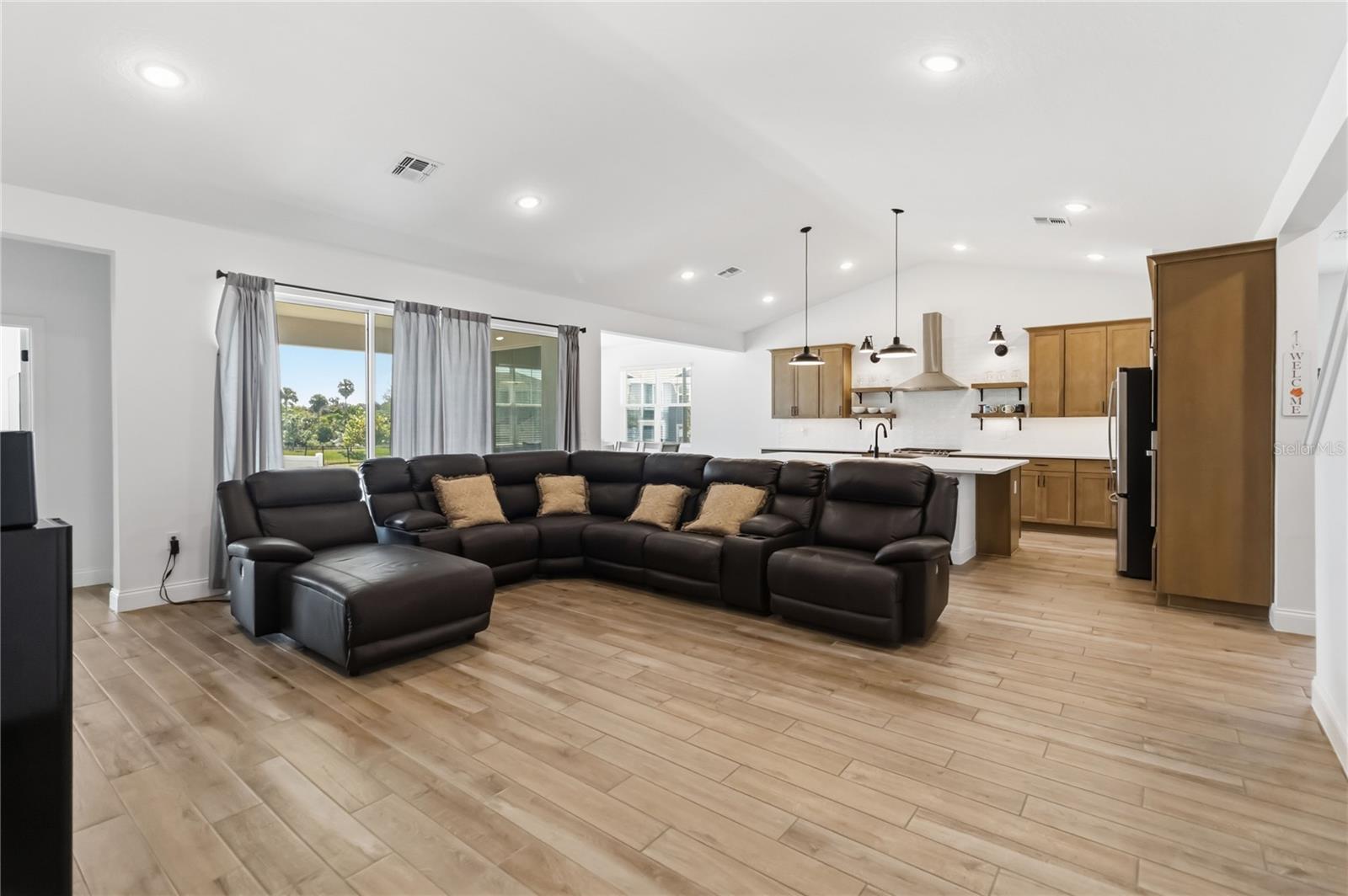 749 CURLY LOCKS LOOP, Apopka, FL 32703