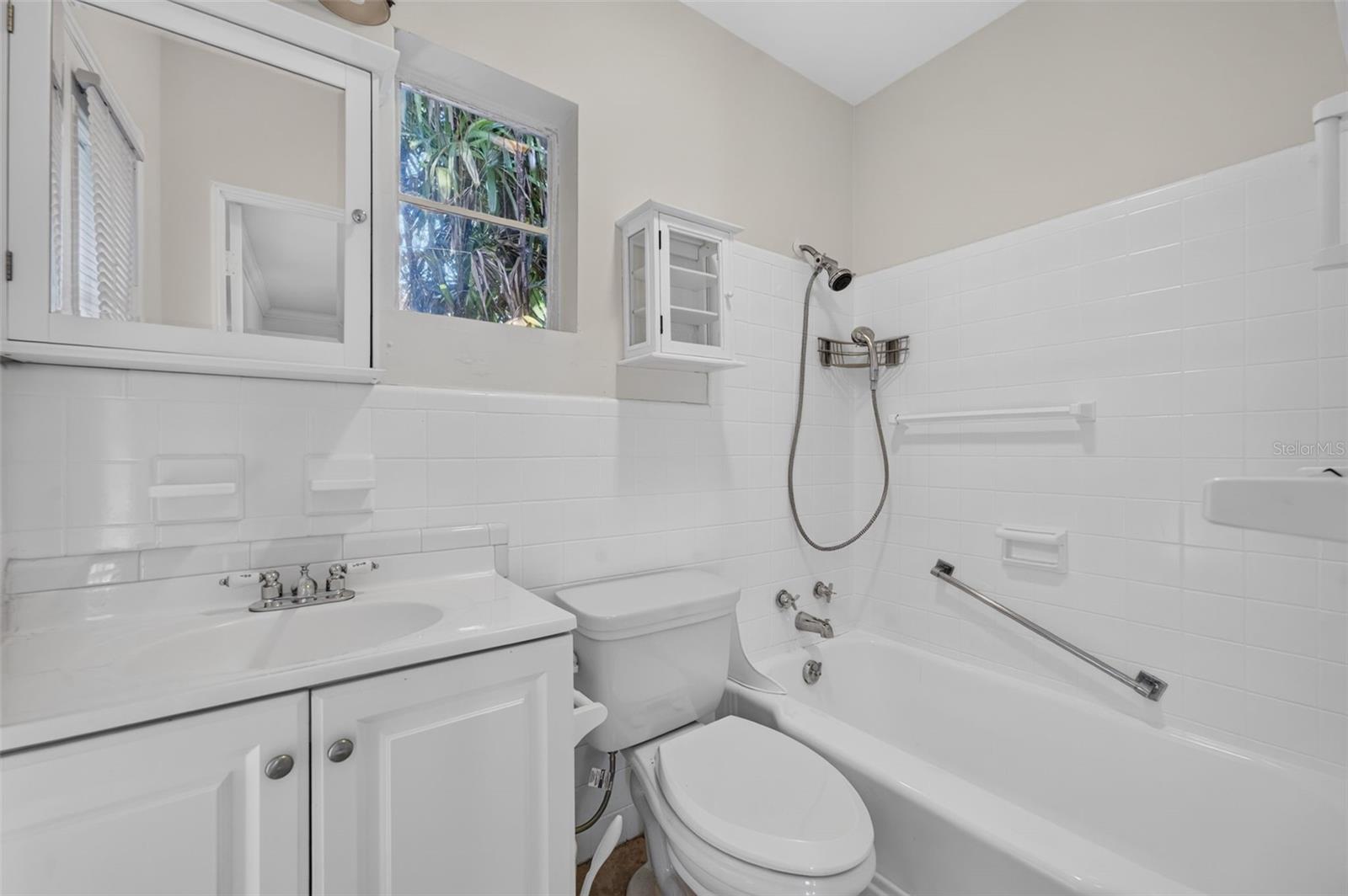 1399 ALOMA AVENUE, Winter Park, FL 32789
