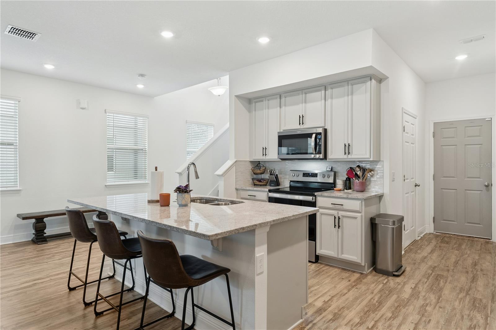 2356 SHADOWLAND LOOP, Winter Park, FL 32792