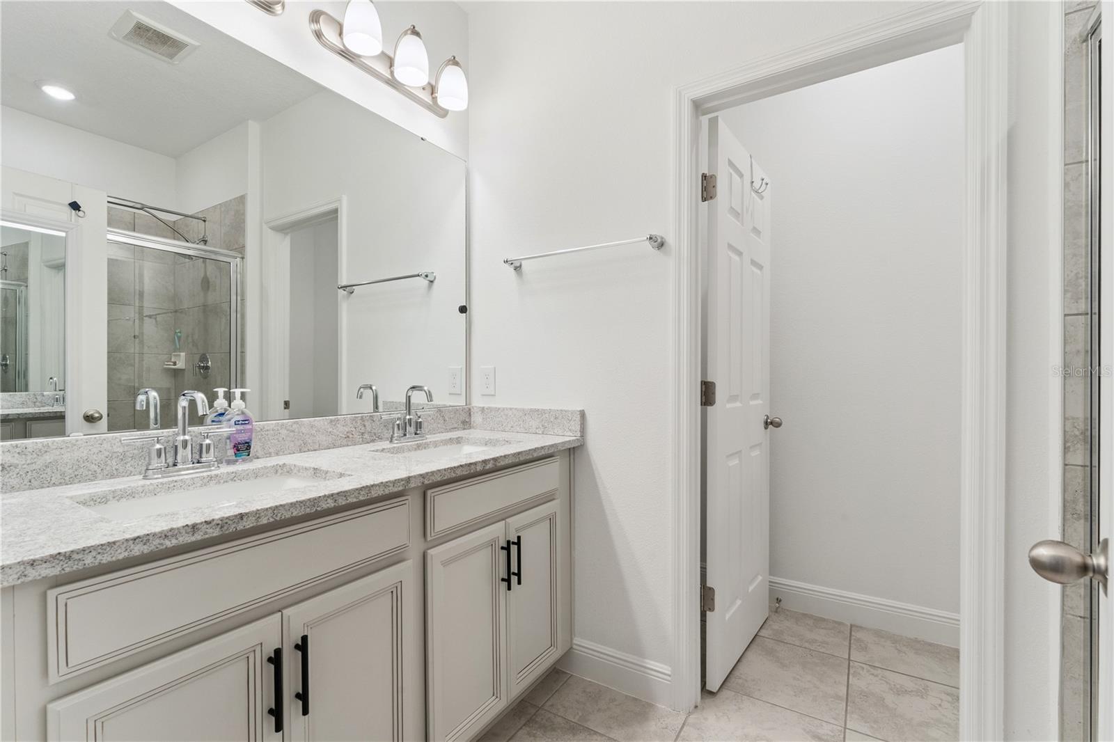 2356 SHADOWLAND LOOP, Winter Park, FL 32792