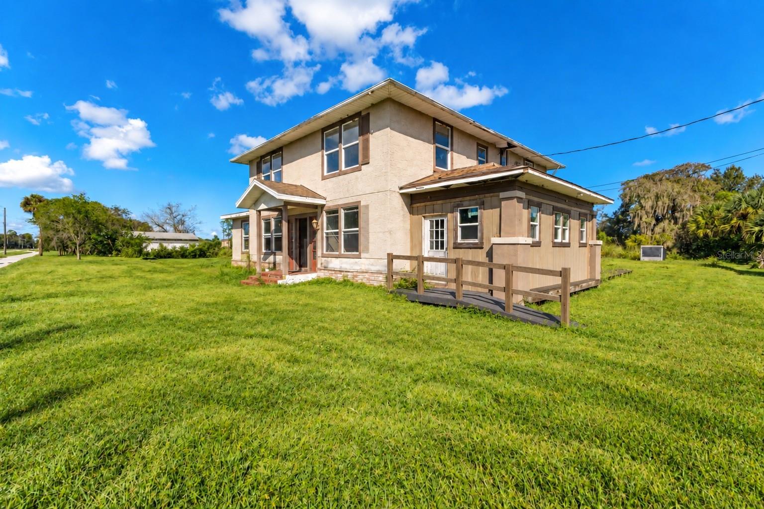 2790 CELERY AVENUE, Sanford, FL 32771