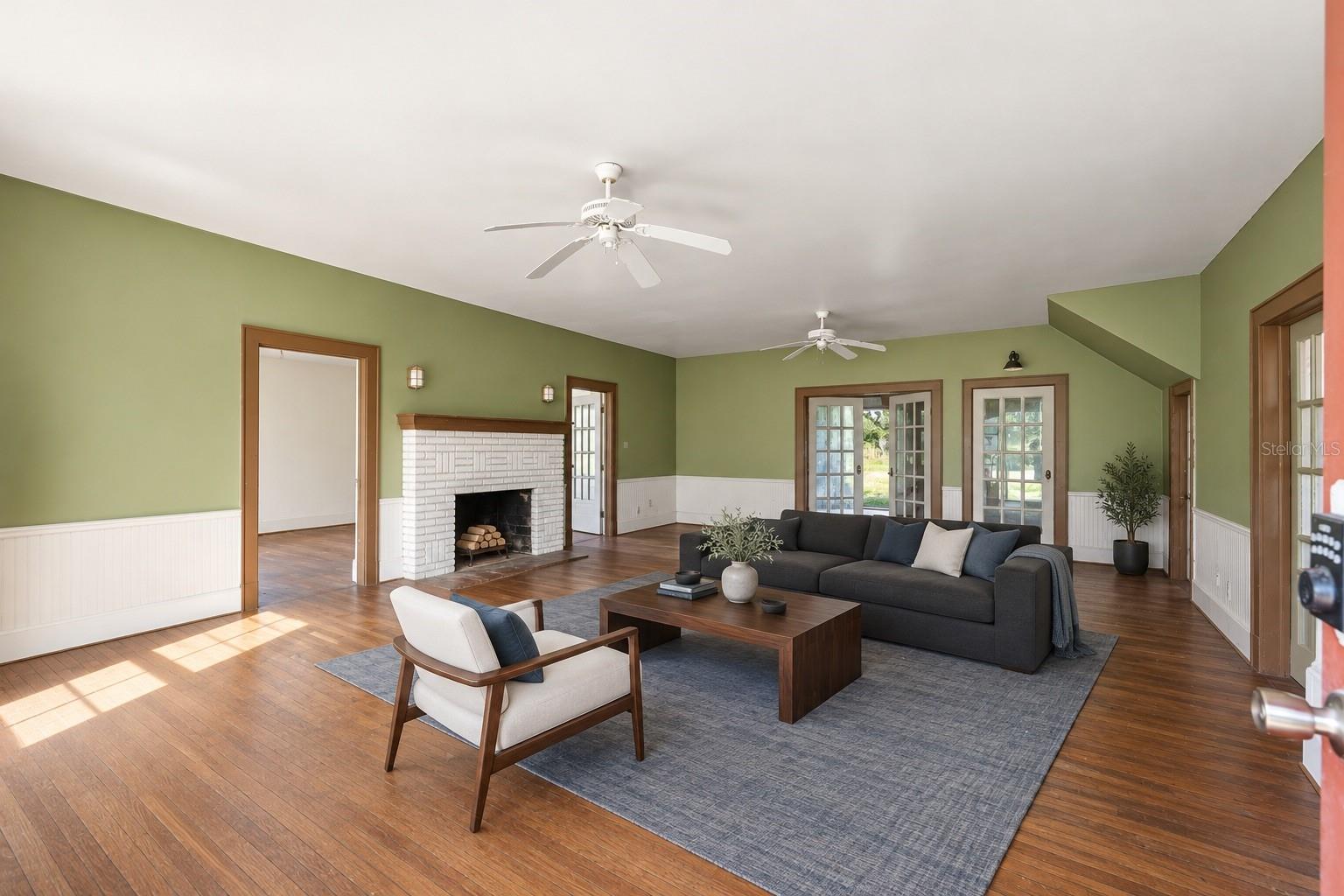 2790 CELERY AVENUE, Sanford, FL 32771