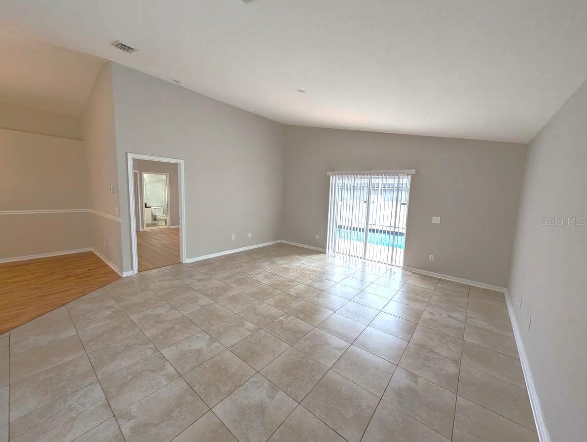 913 STALLION WAY, Valrico, FL 33594