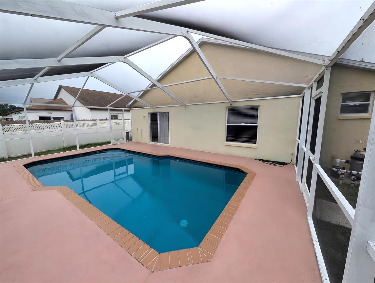 913 STALLION WAY, Valrico, FL 33594