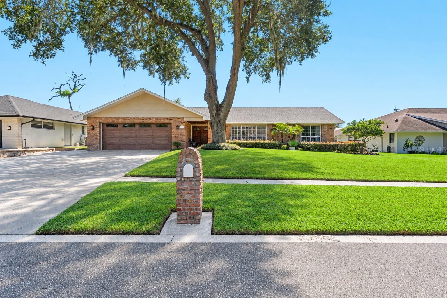 4066 SUMMERWOOD AVENUE, Orlando, FL 32812 4066 SUMMERWOOD AVENUE, Orlando, FL 32812