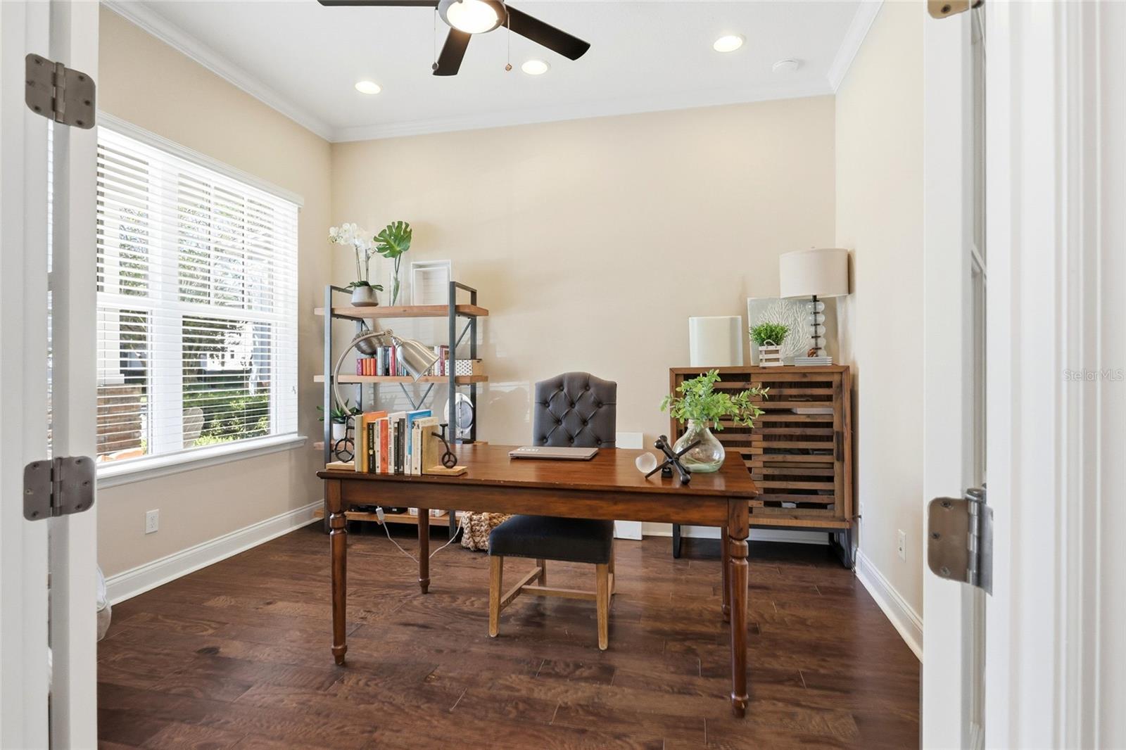 8363 LAUREATE BOULEVARD, Orlando, FL 32827