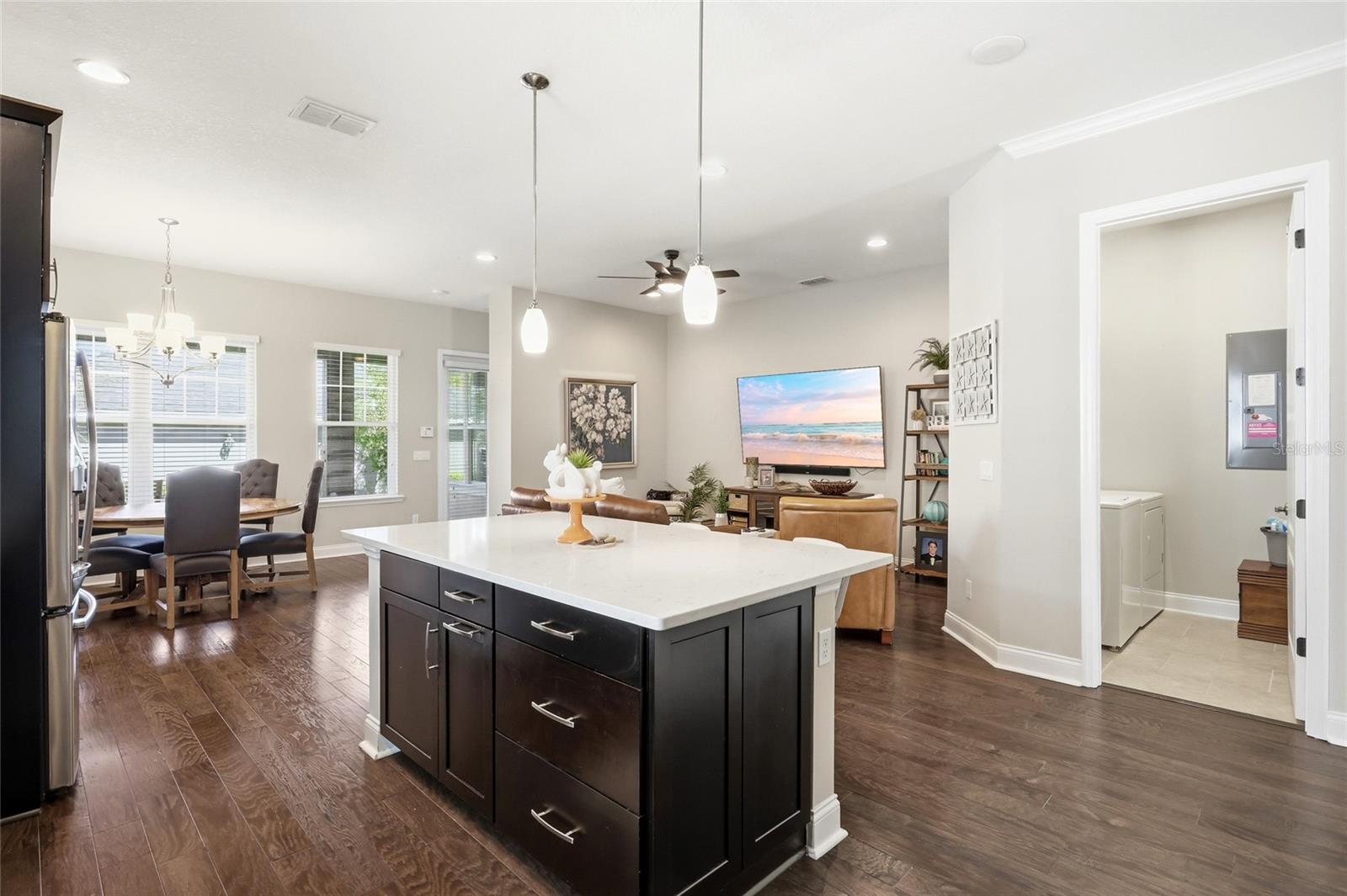 8363 LAUREATE BOULEVARD, Orlando, FL 32827