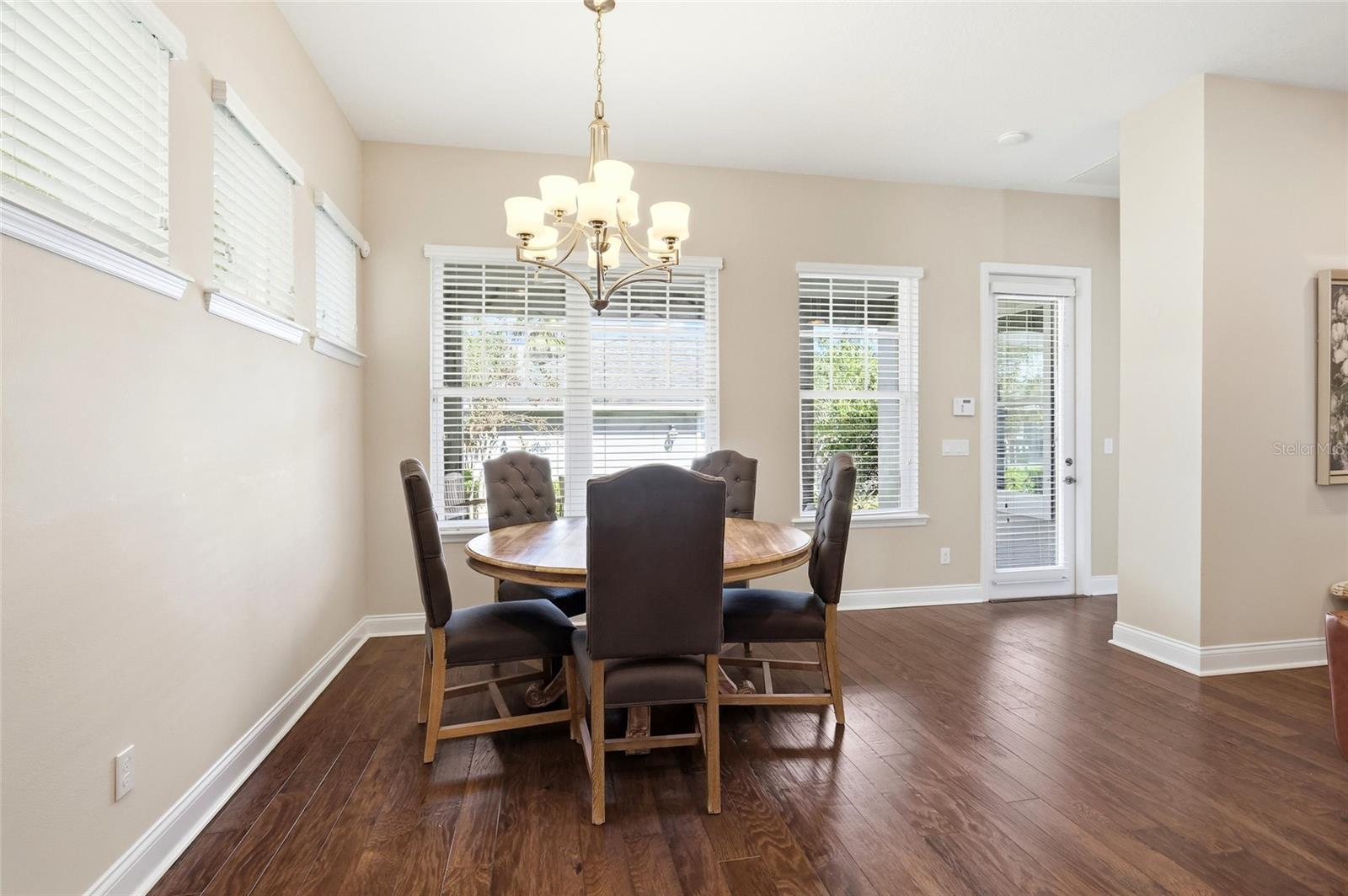 8363 LAUREATE BOULEVARD, Orlando, FL 32827