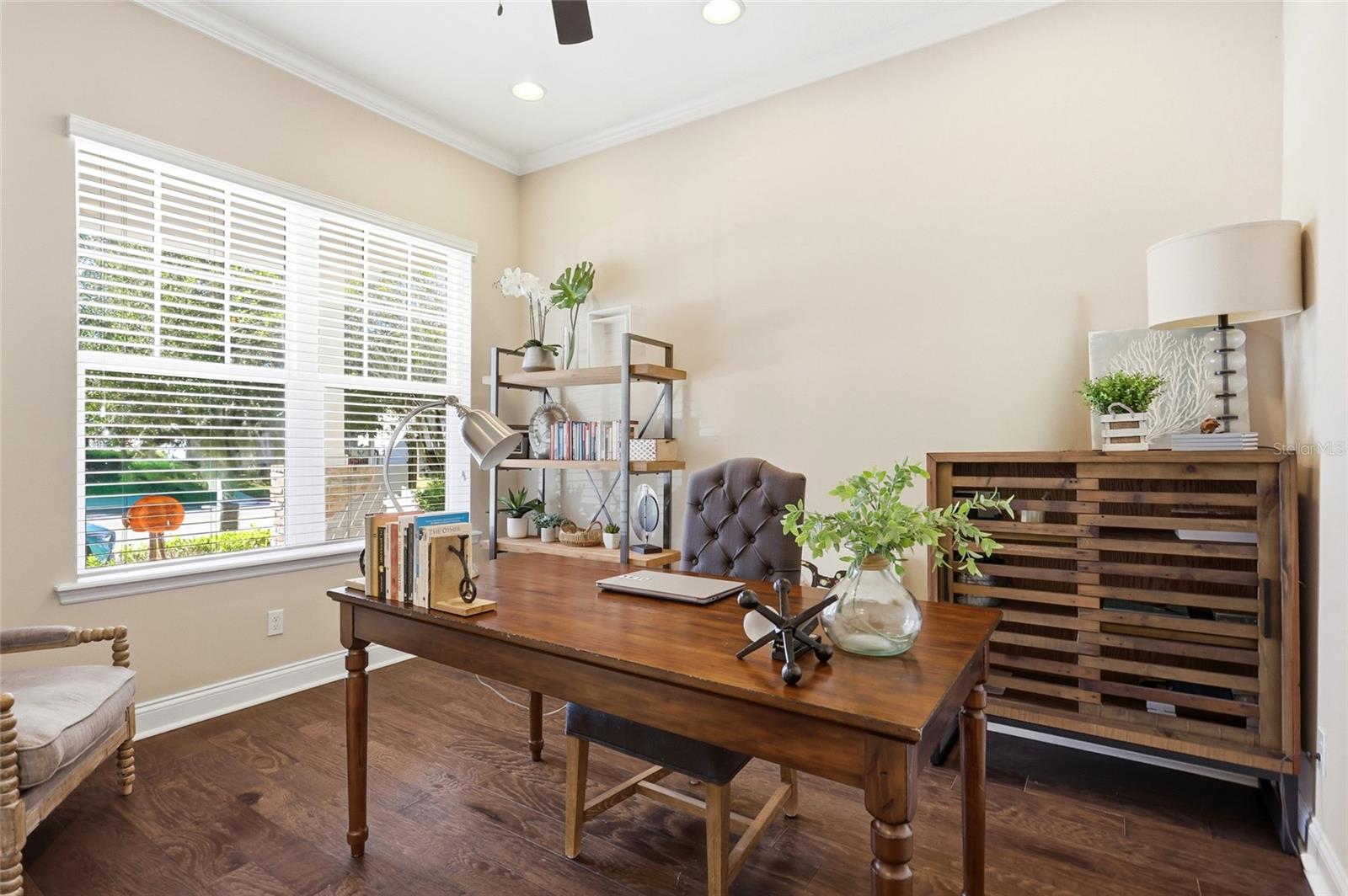 8363 LAUREATE BOULEVARD, Orlando, FL 32827